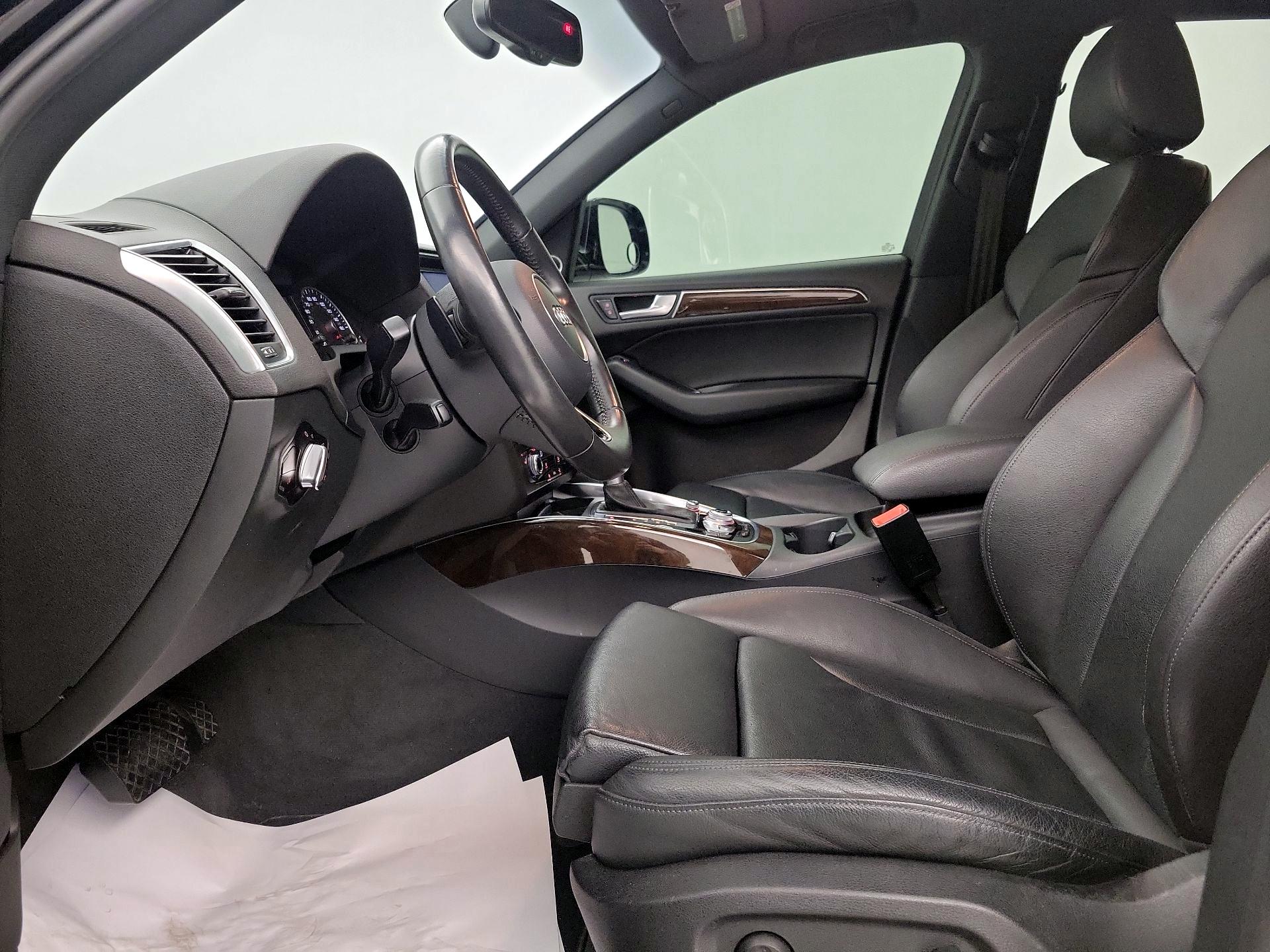 Thumbnail: 2016 Audi Q5 - 11