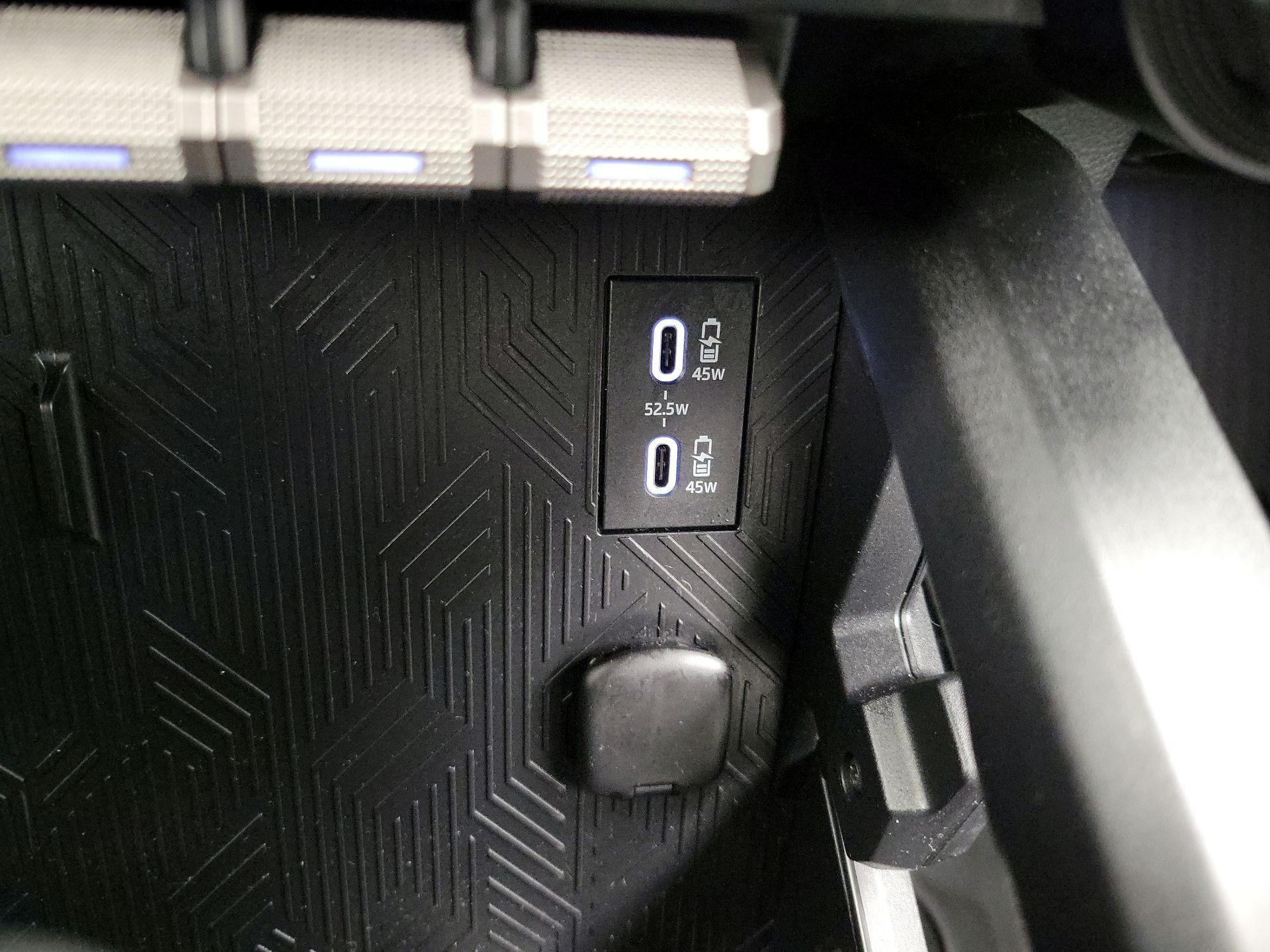 Thumbnail: 2025 Toyota Tacoma - 18