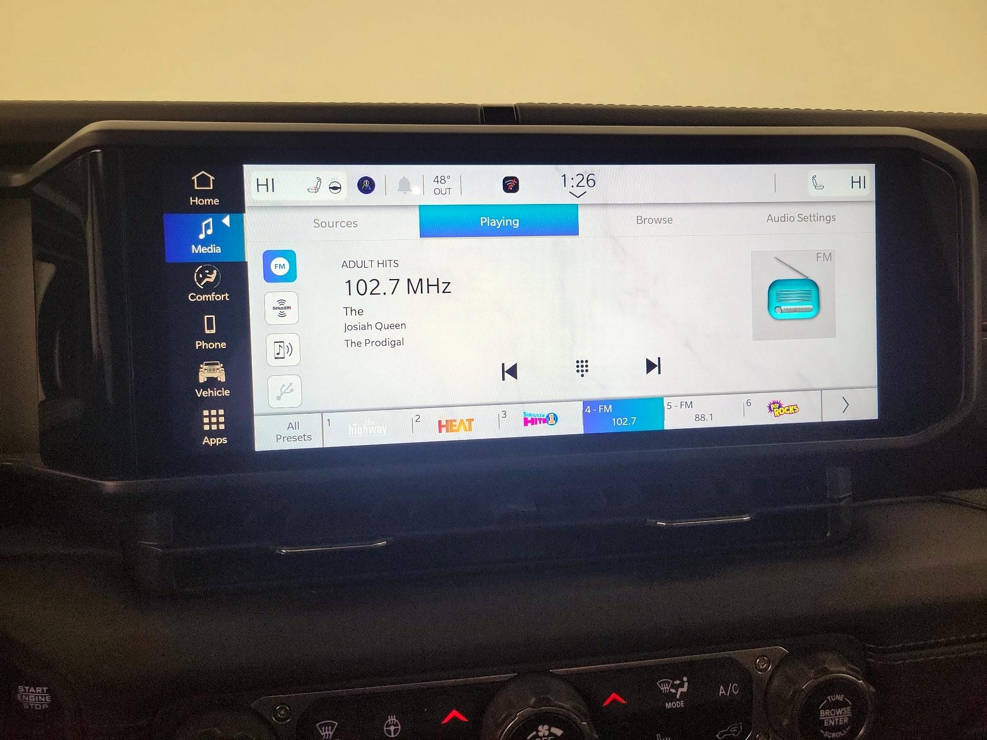 Thumbnail: 2024 Jeep Wrangler - 15