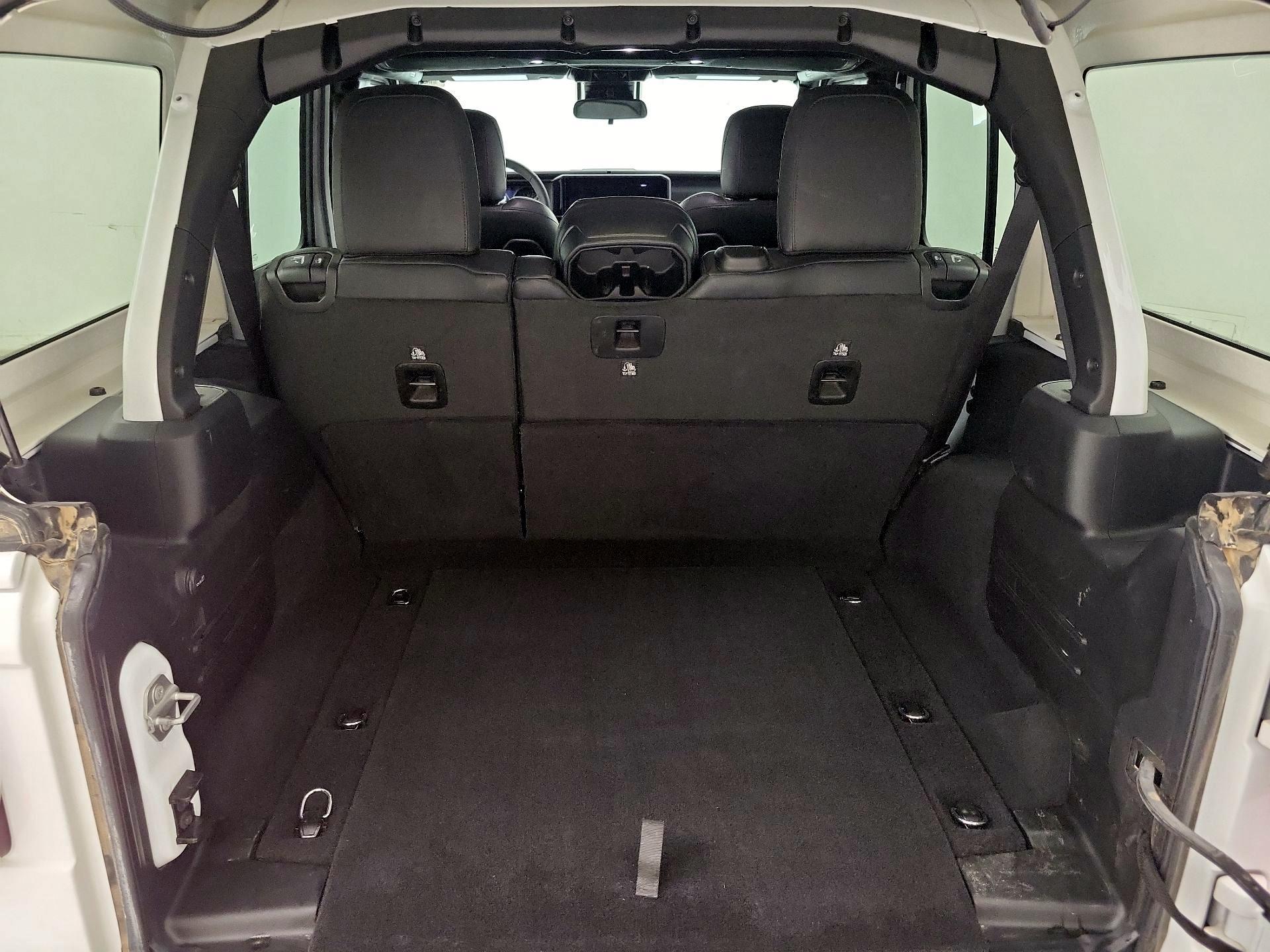 Thumbnail: 2024 Jeep Wrangler - 20