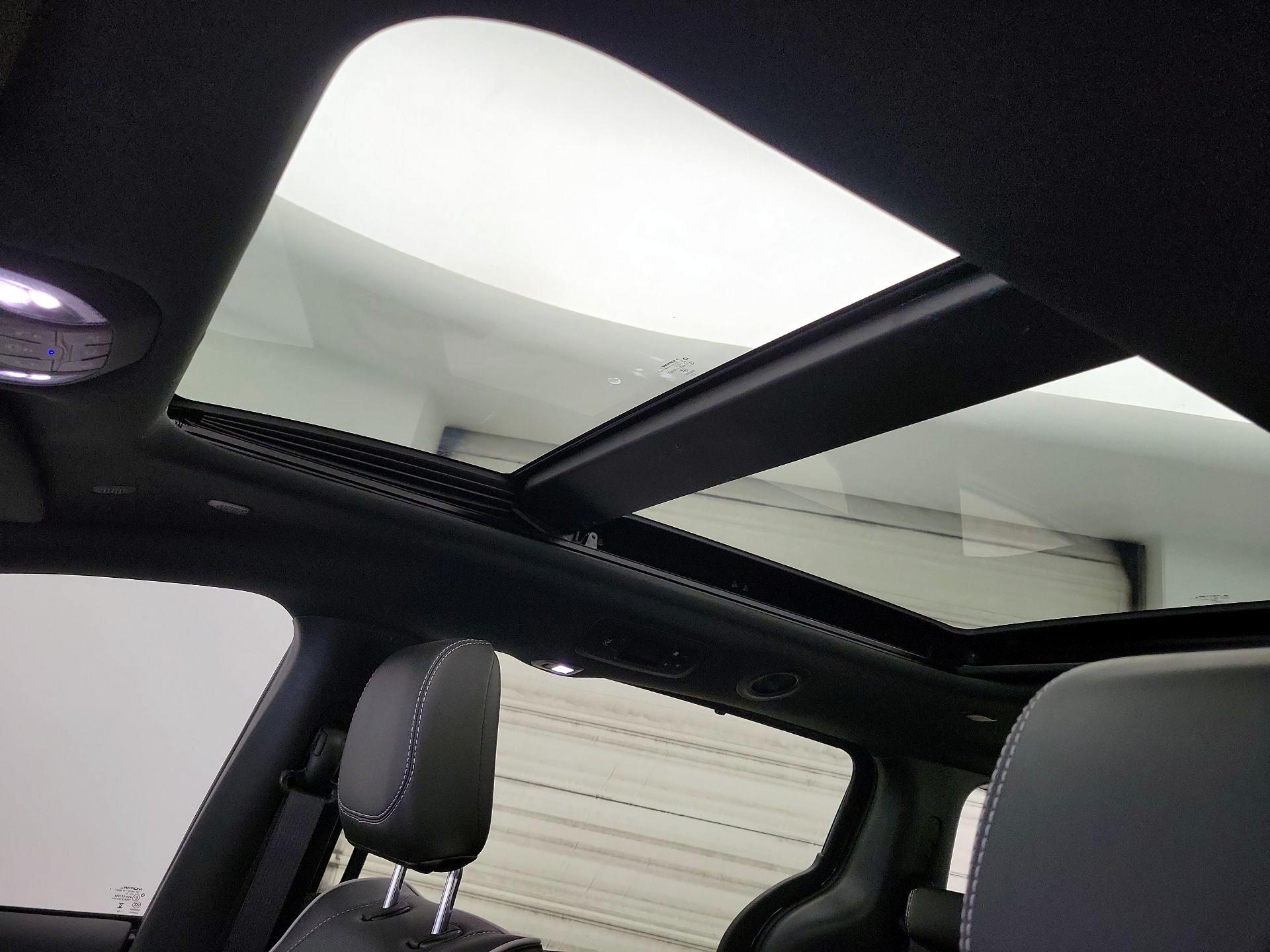 Thumbnail: 2024 Chrysler Pacifica - 20