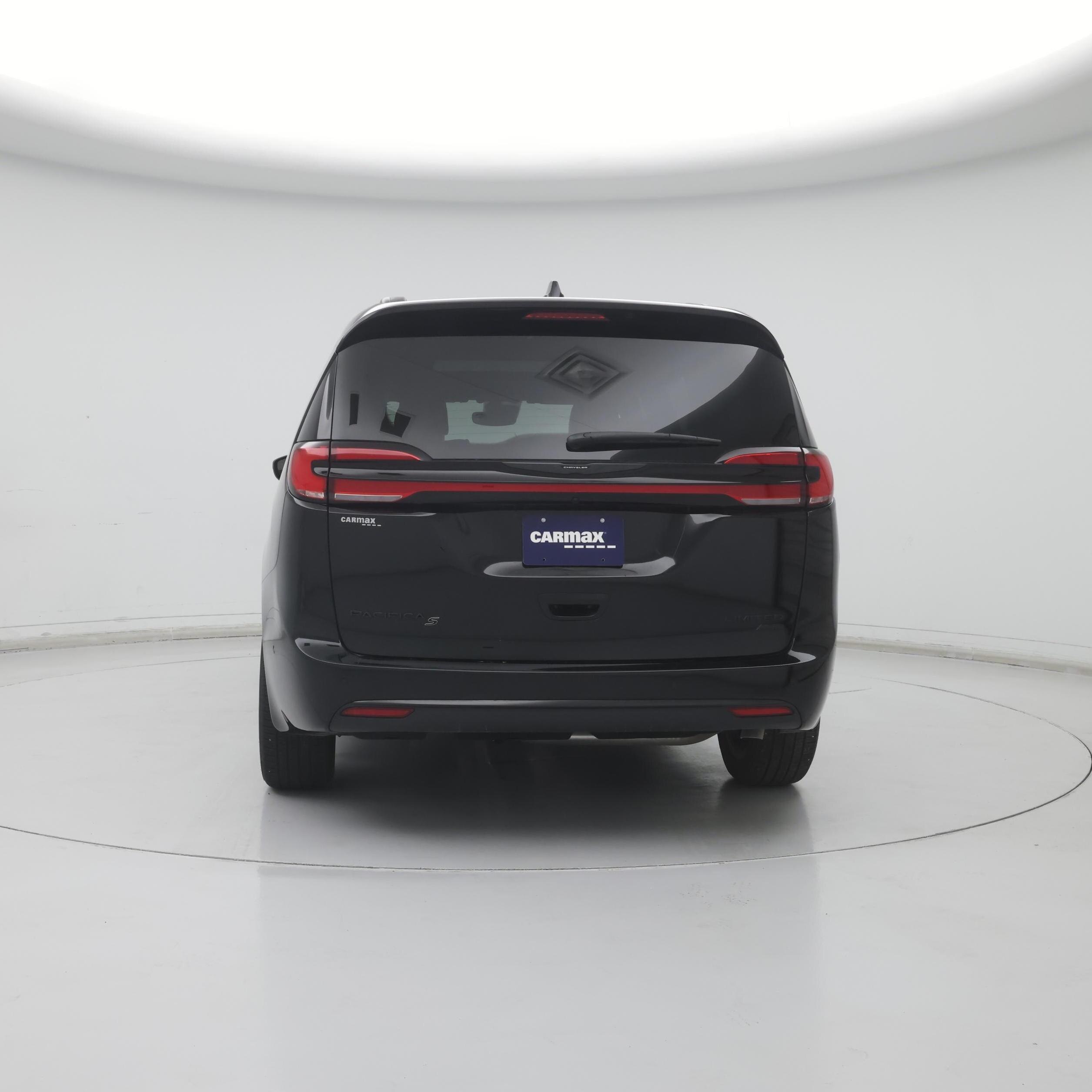 Thumbnail: 2024 Chrysler Pacifica - 6