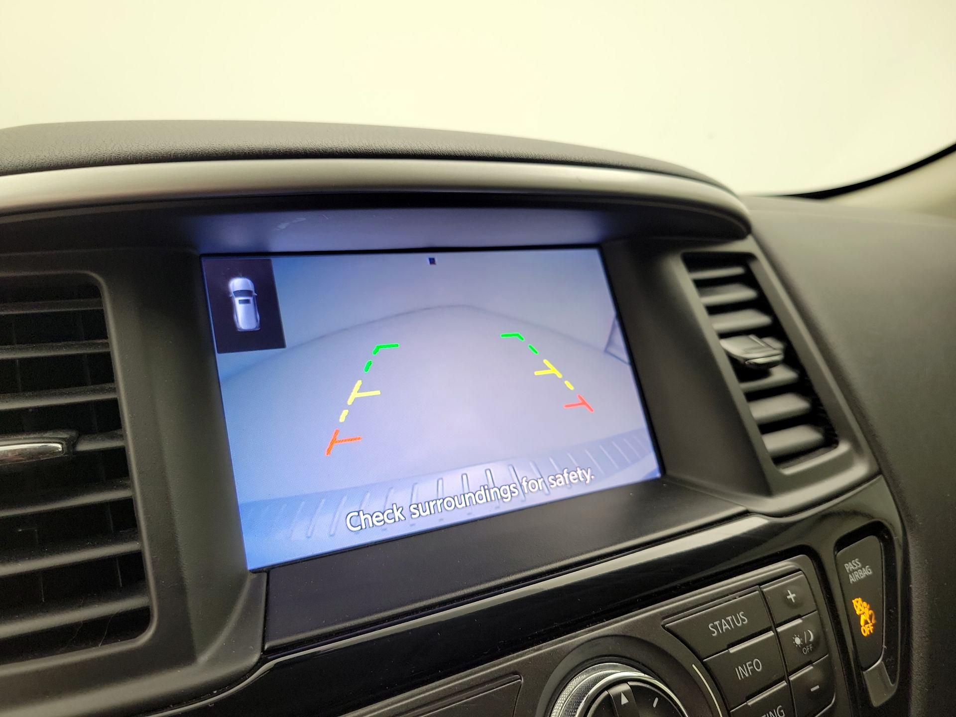 Thumbnail: 2018 Nissan Pathfinder - 15