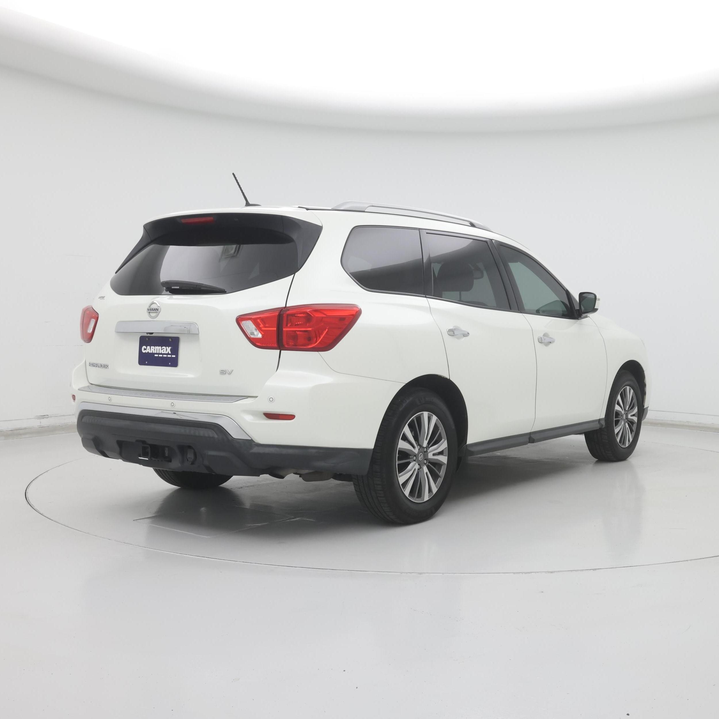 Thumbnail: 2018 Nissan Pathfinder - 8