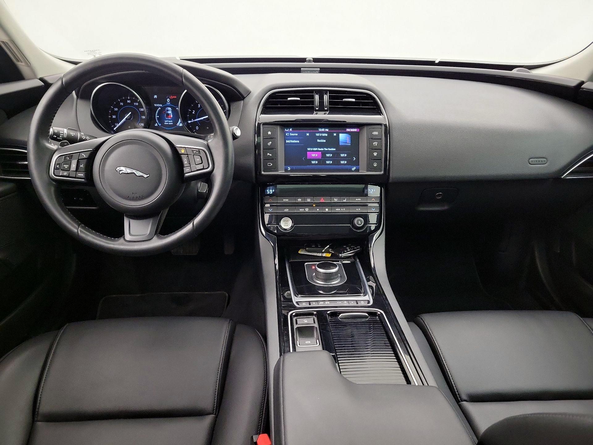 Thumbnail: 2018 Jaguar XE - 9