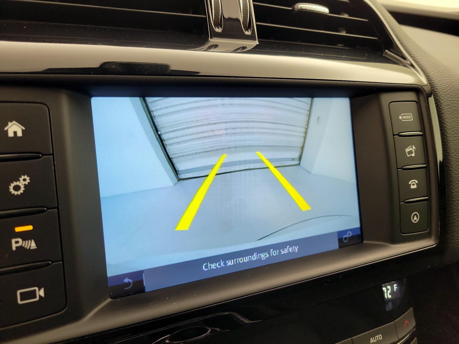 Thumbnail: 2018 Jaguar XE - 14