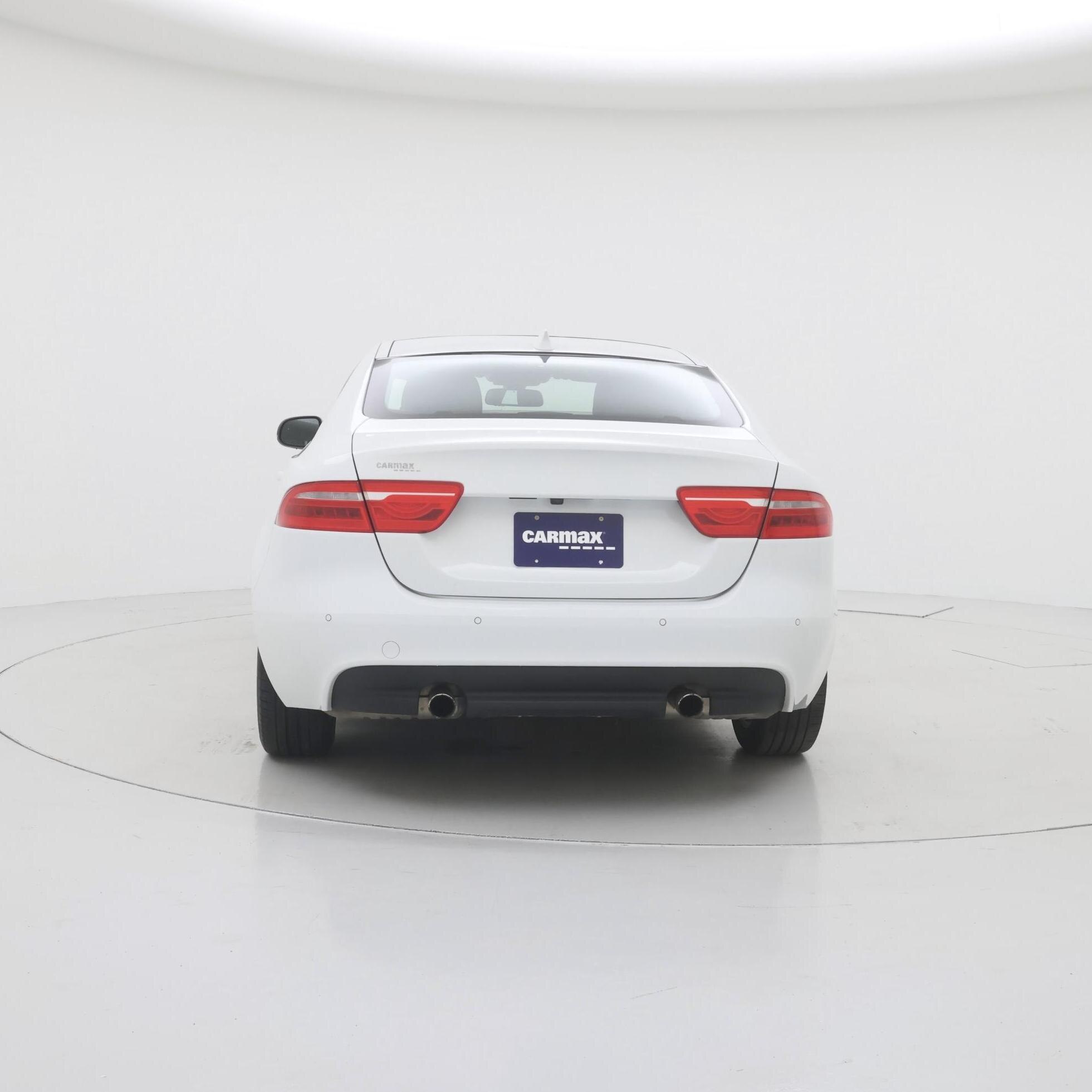 Thumbnail: 2018 Jaguar XE - 6