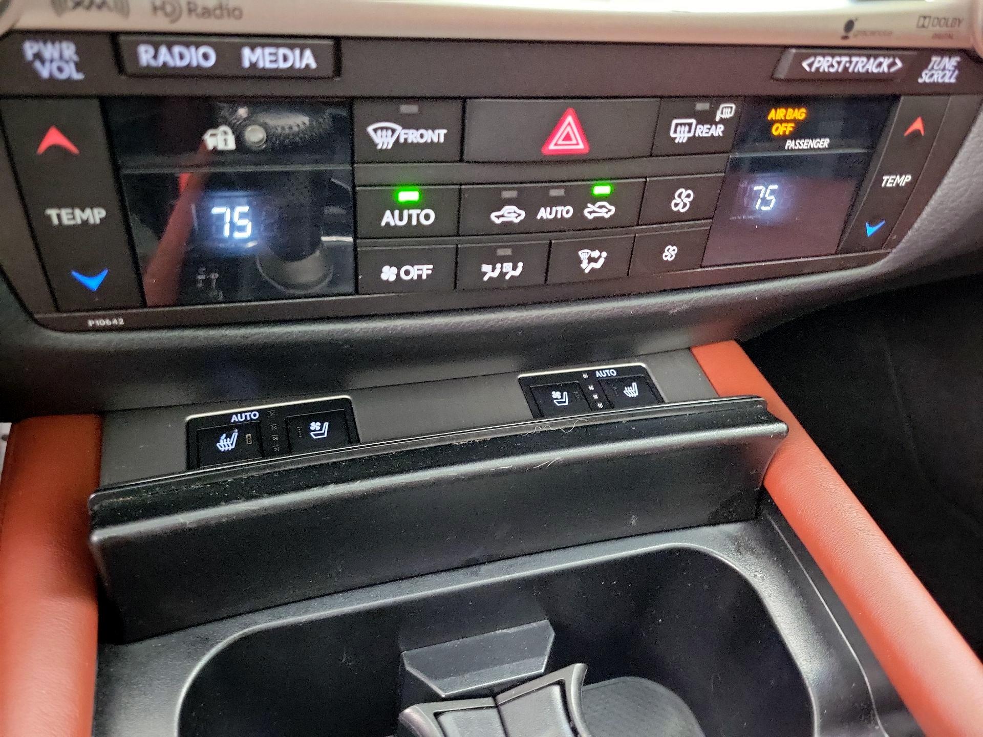 Thumbnail: 2014 Lexus GS - 17