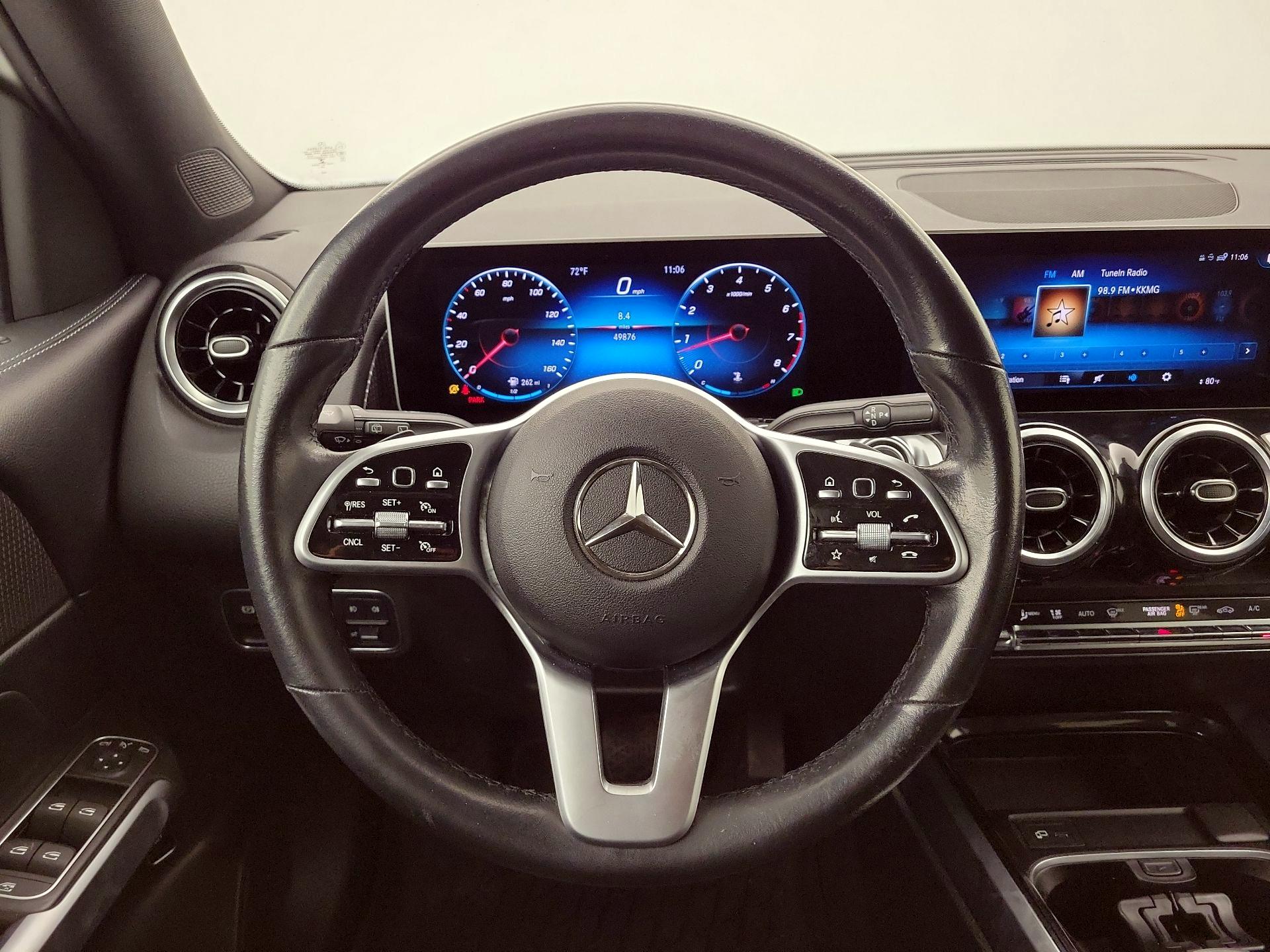 Thumbnail: 2020 Mercedes-Benz GLB - 10