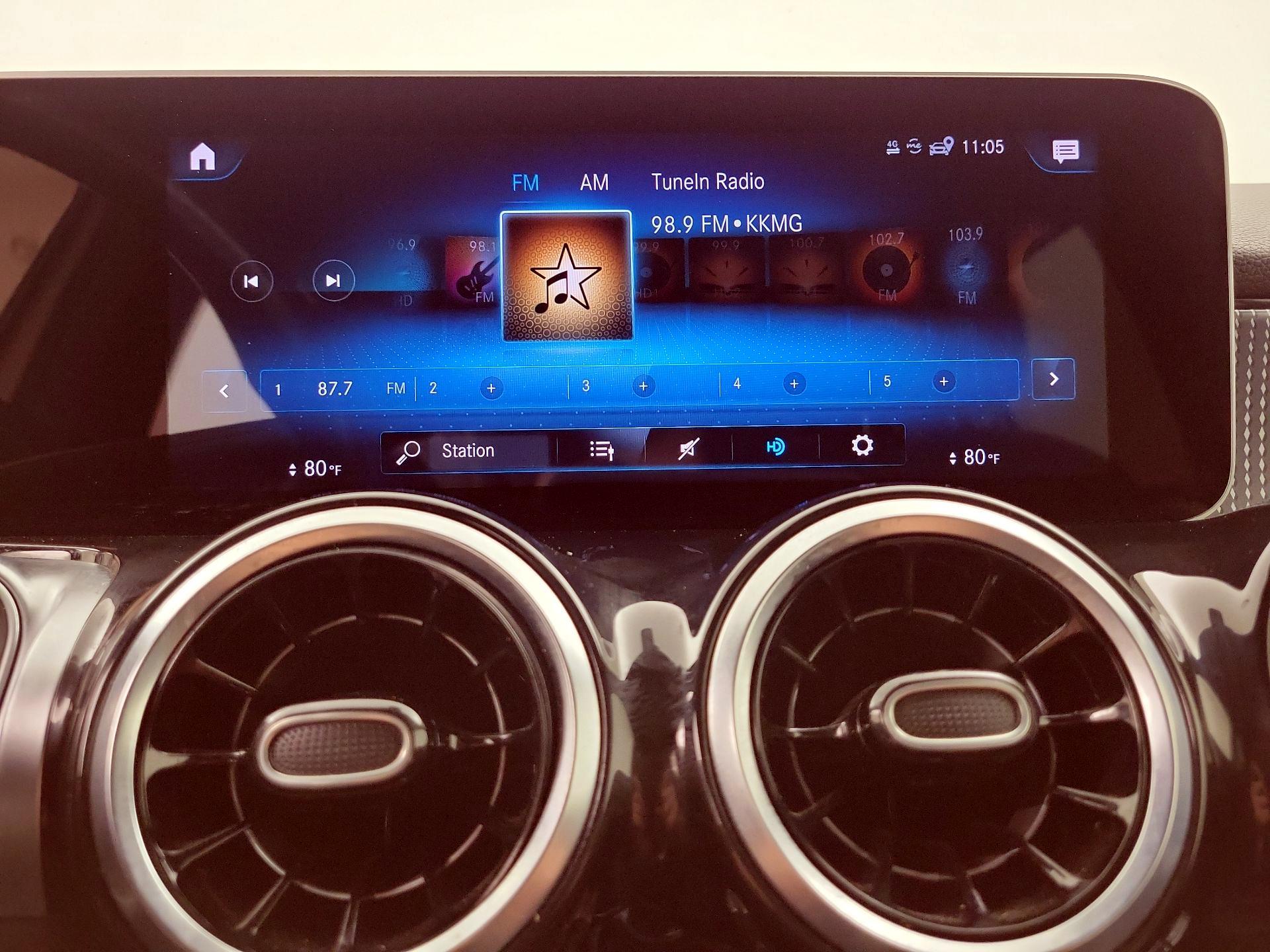 Thumbnail: 2020 Mercedes-Benz GLB - 15