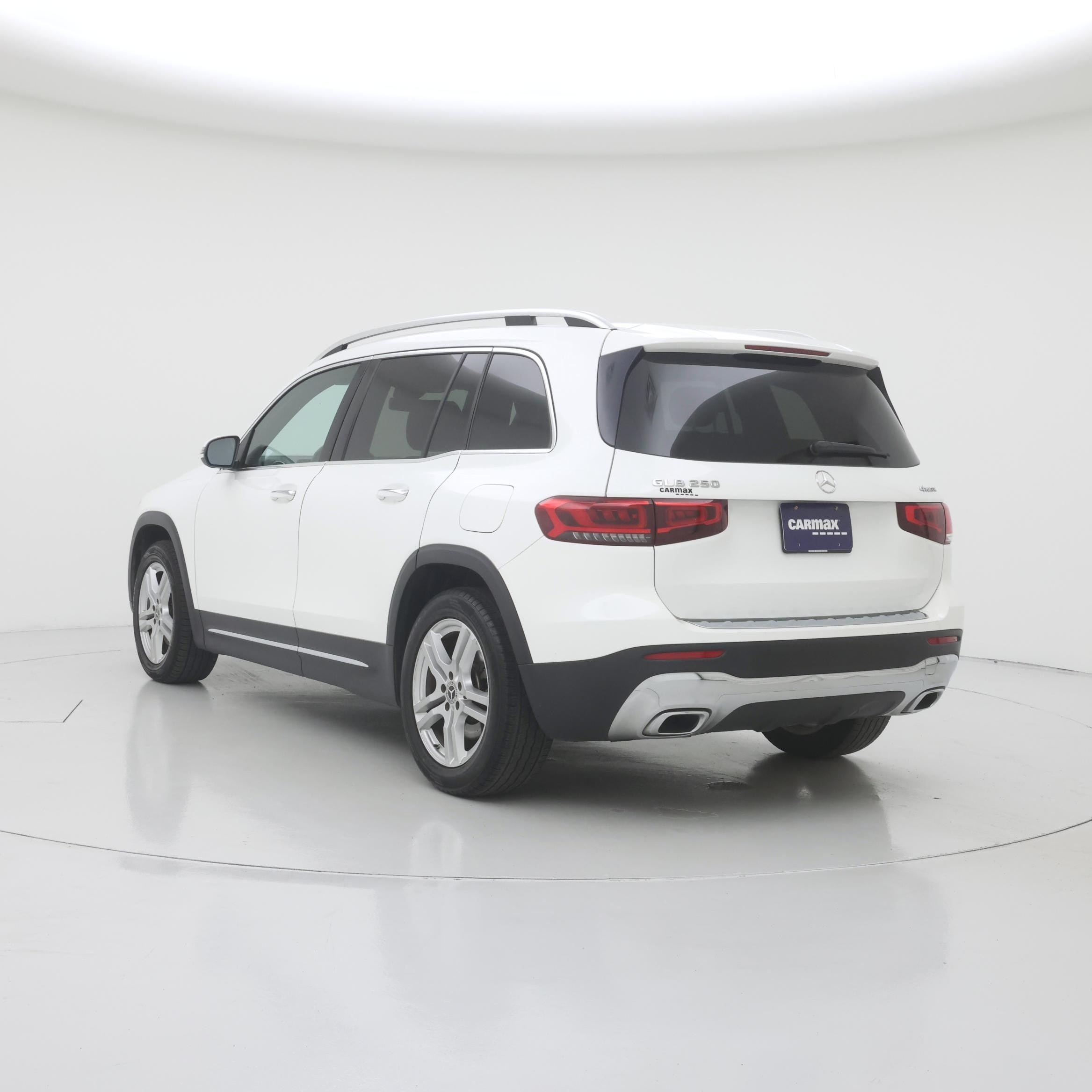 Thumbnail: 2020 Mercedes-Benz GLB - 2
