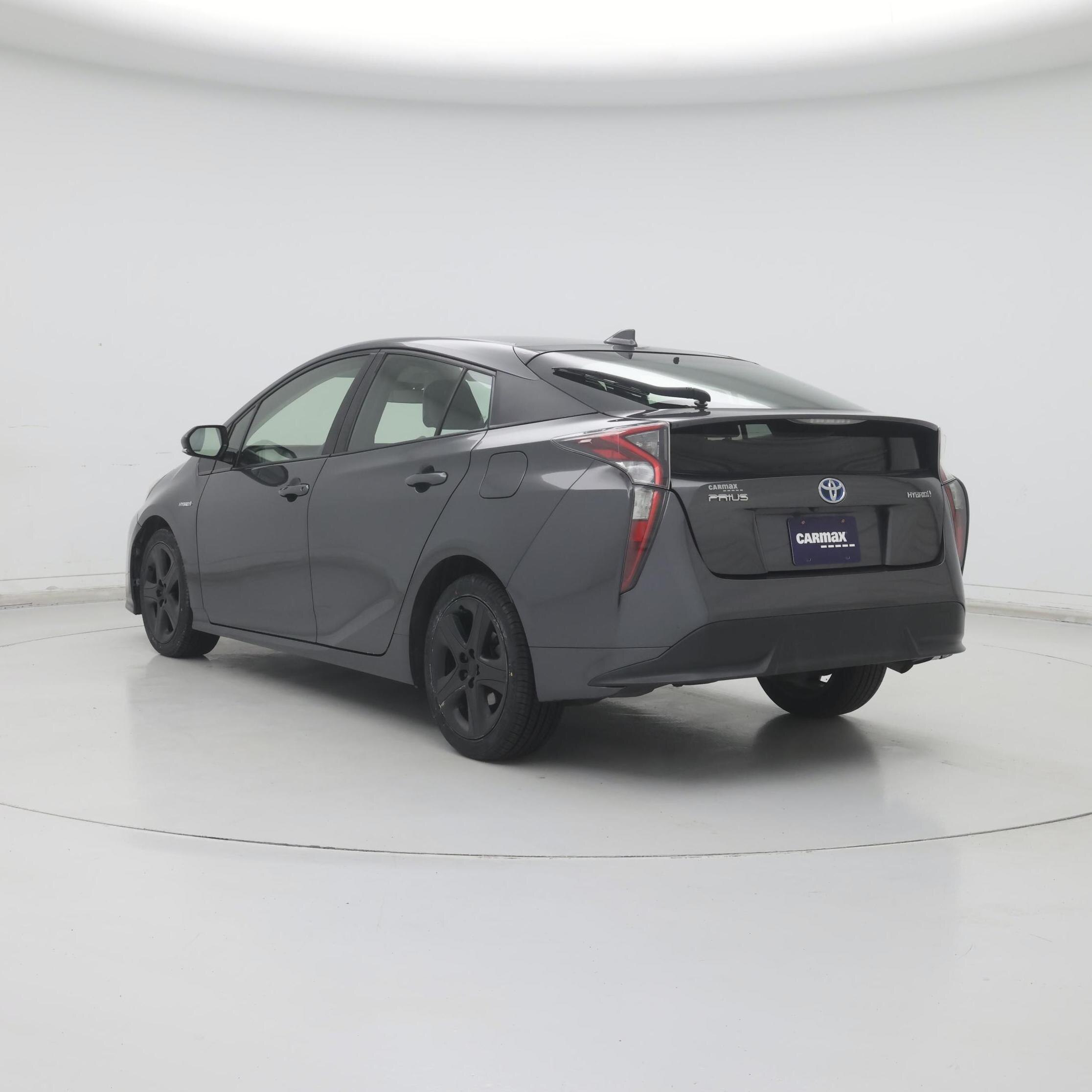 Thumbnail: 2016 Toyota Prius - 2