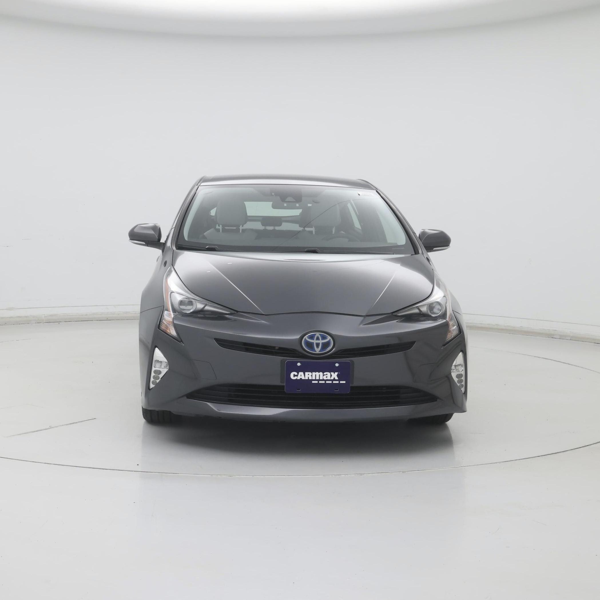 Thumbnail: 2016 Toyota Prius - 5