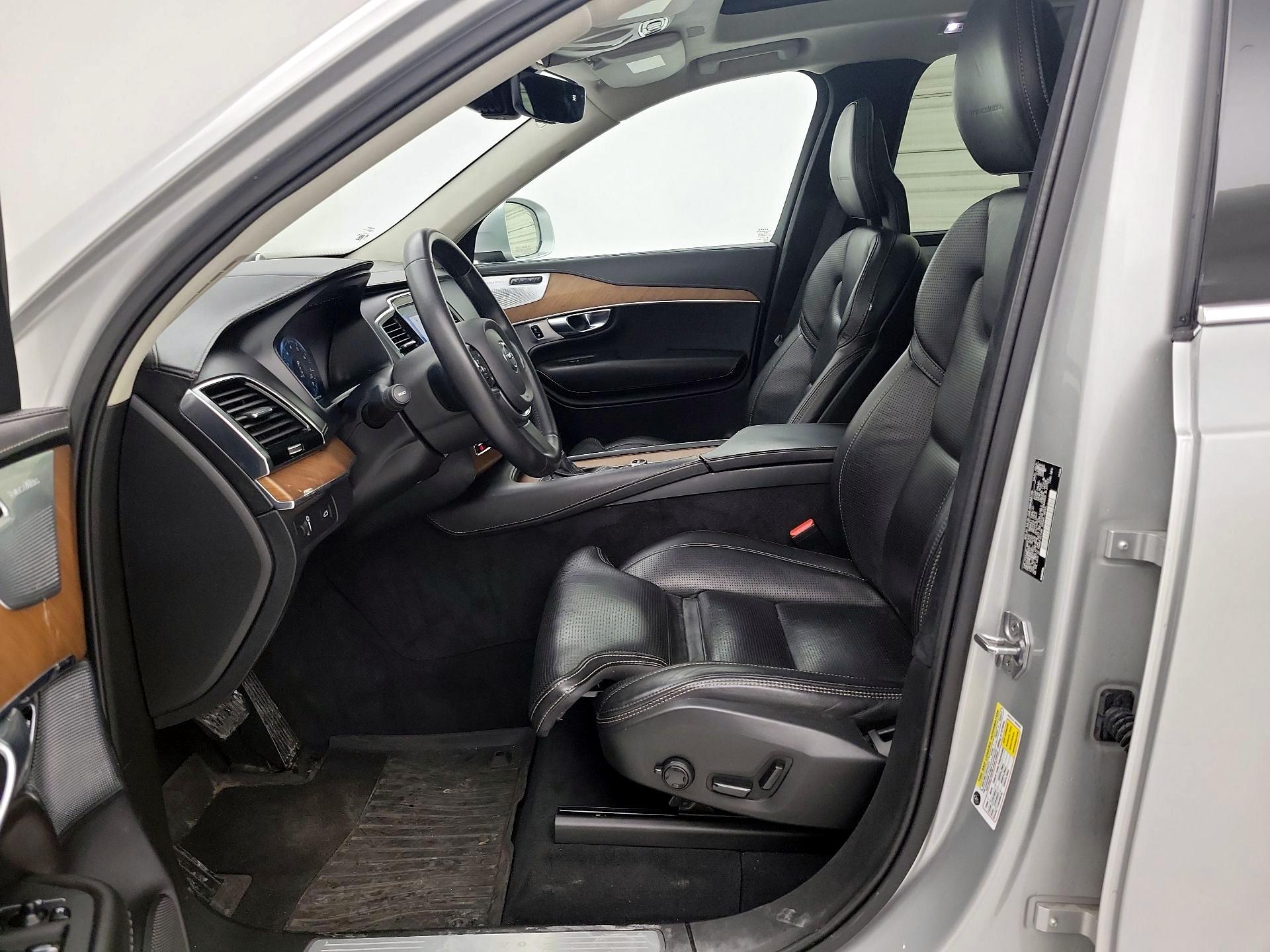 Thumbnail: 2017 Volvo XC90 - 11