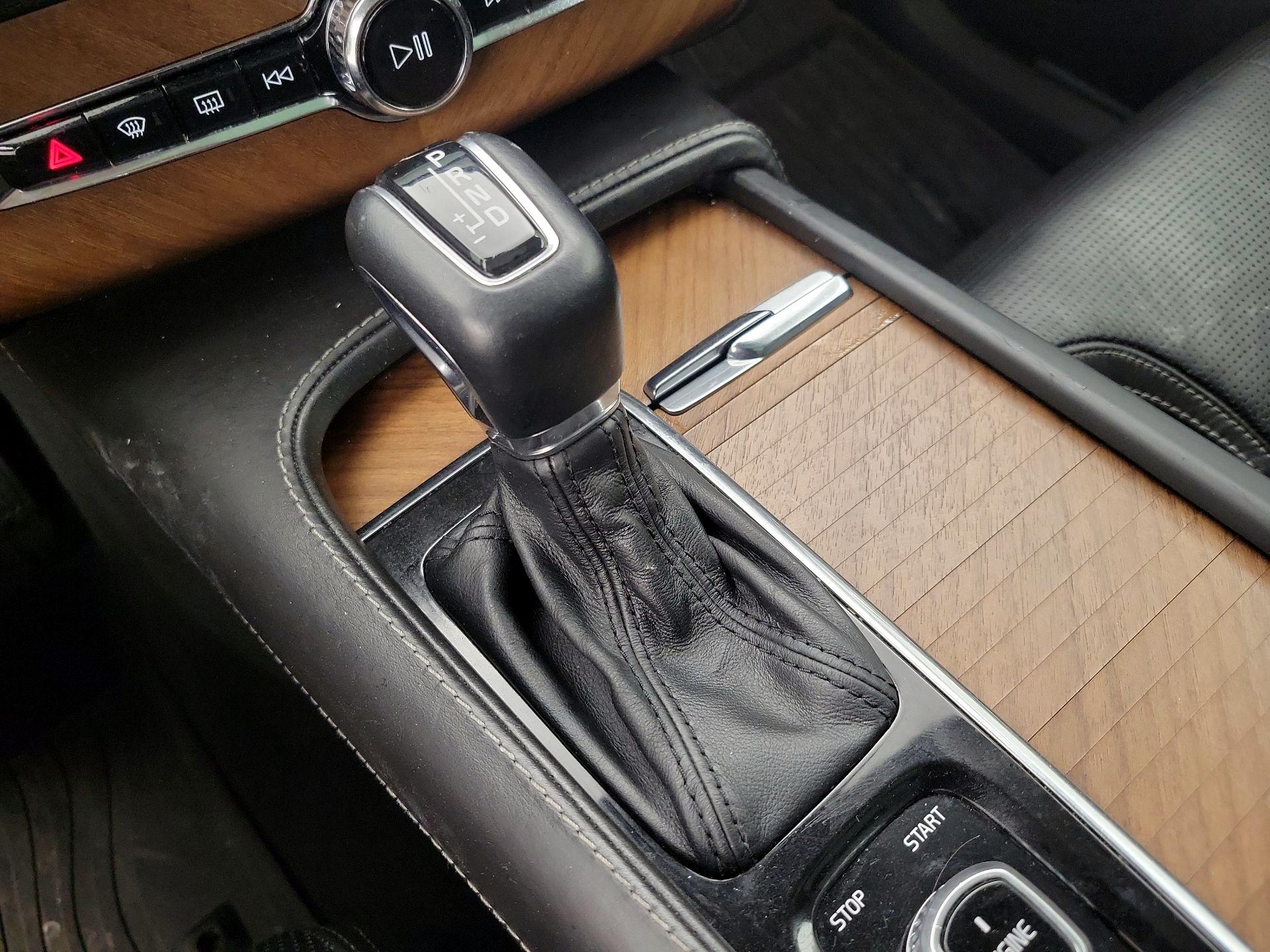 Thumbnail: 2017 Volvo XC90 - 18