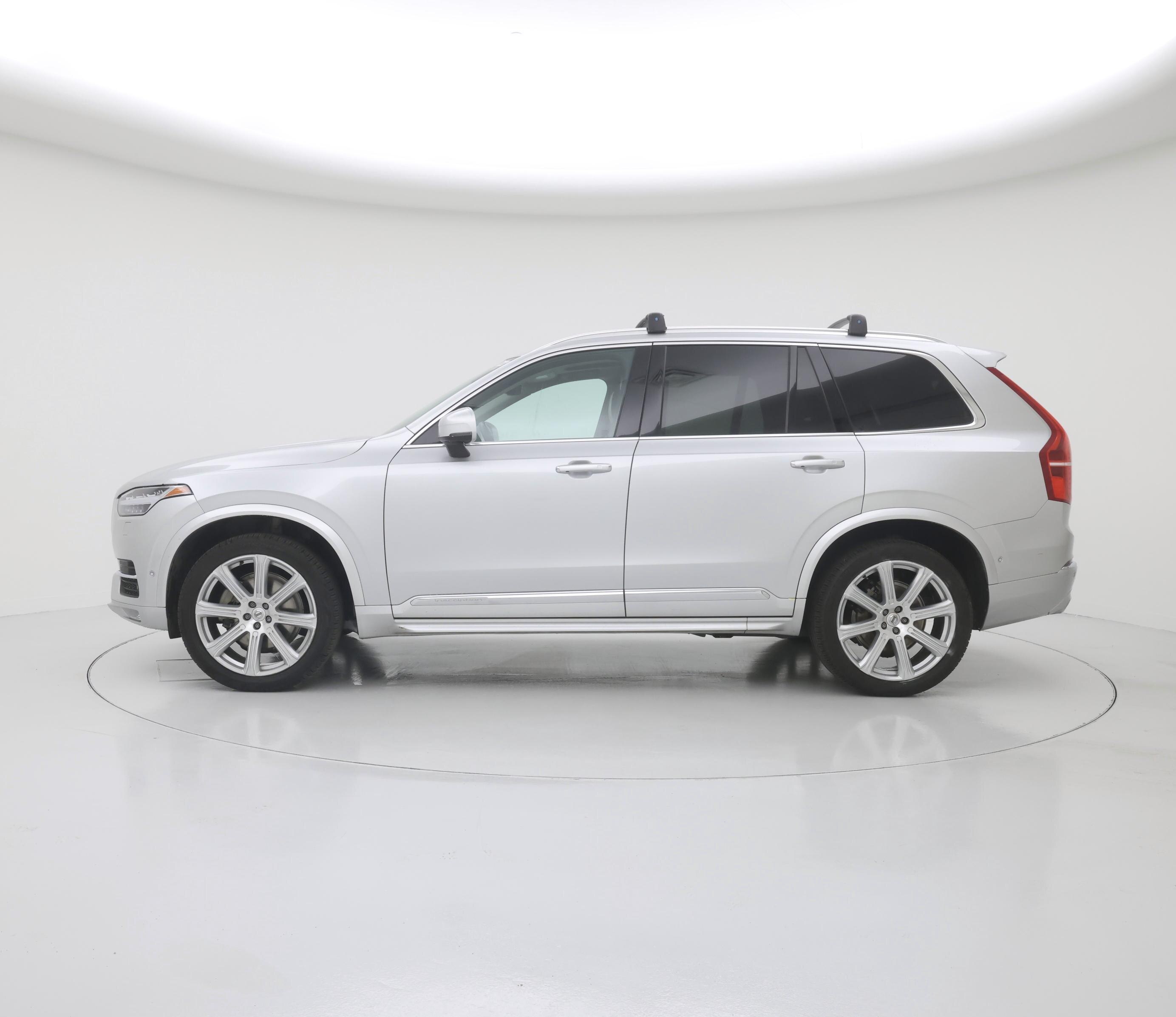 Thumbnail: 2017 Volvo XC90 - 3