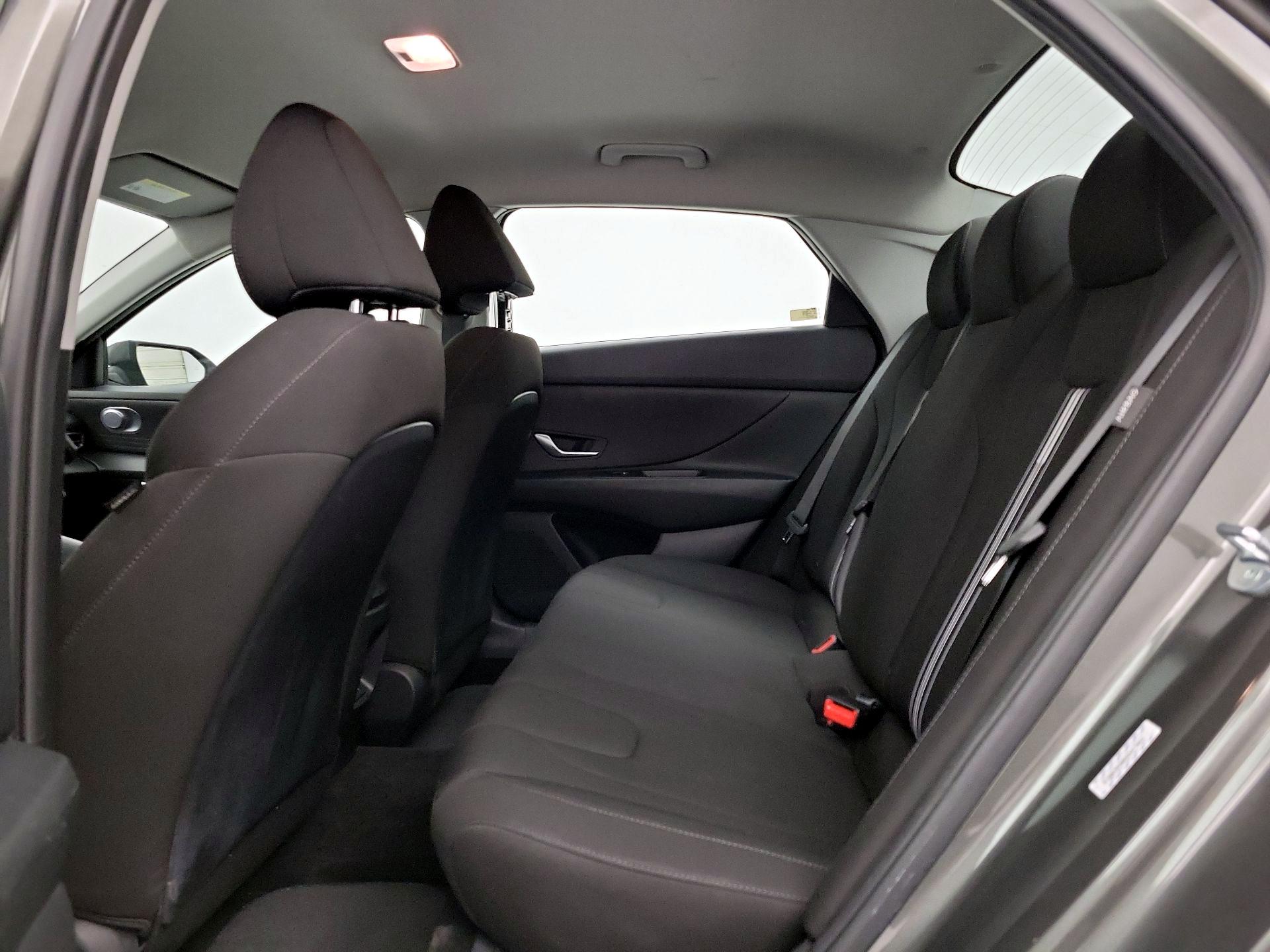 Thumbnail: 2024 Hyundai Elantra - 20