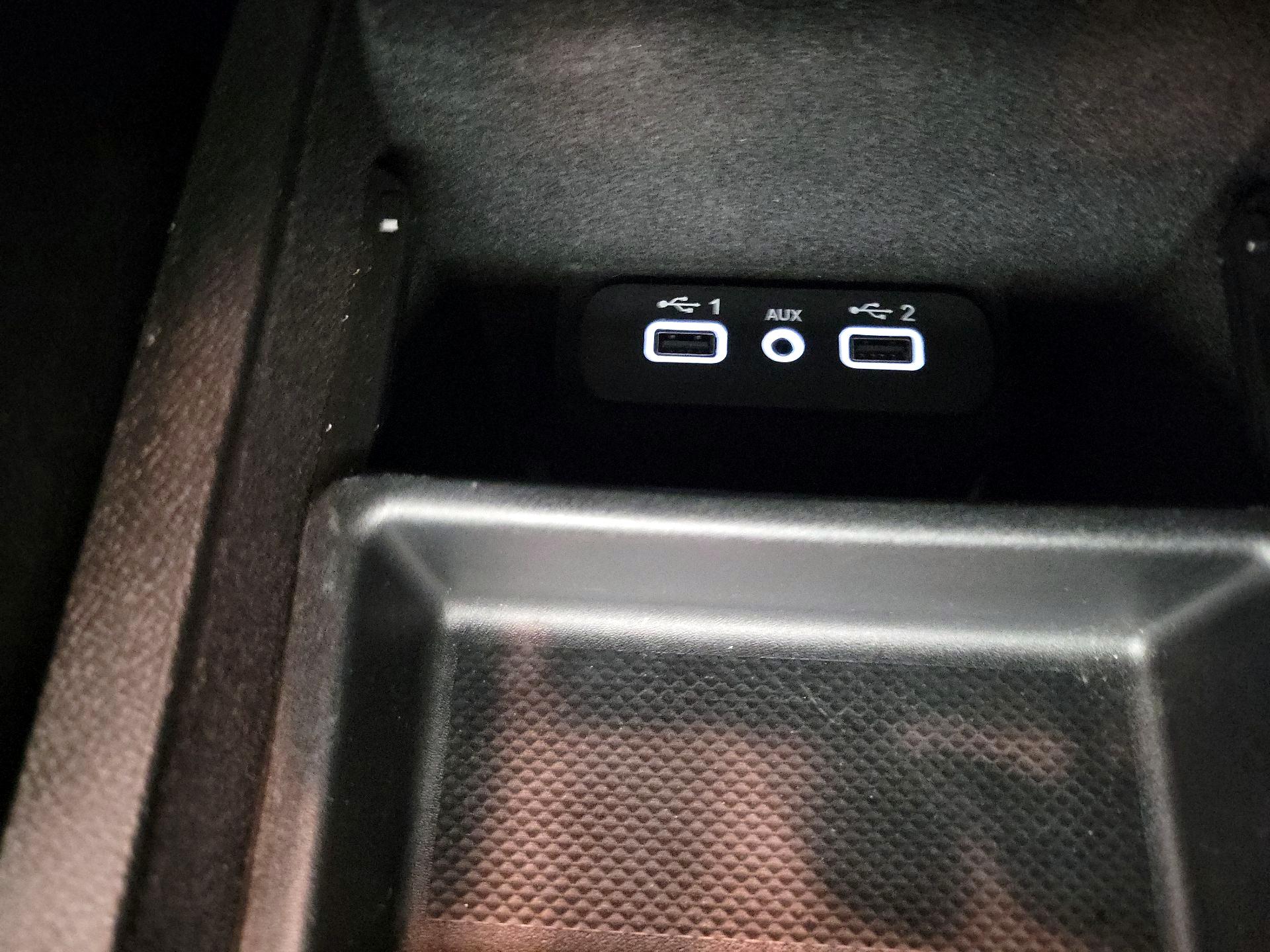 Thumbnail: 2021 Dodge Charger - 18