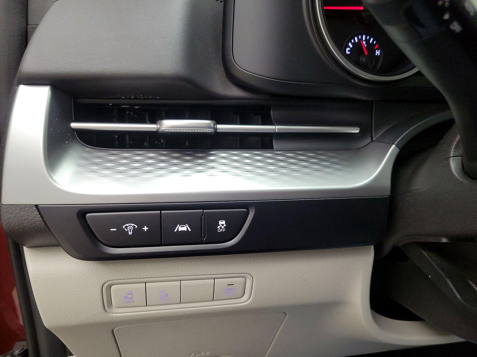 Thumbnail: 2024 Kia Carnival - 13