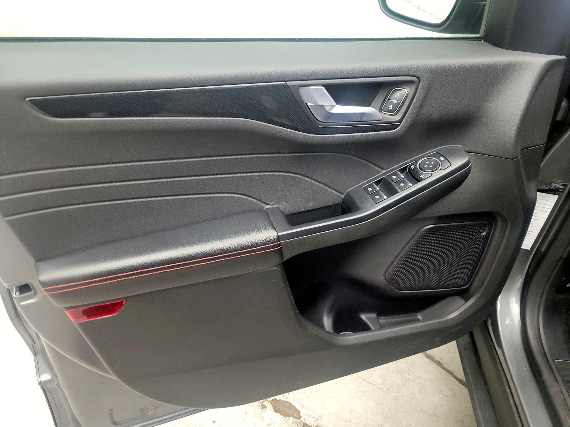 Thumbnail: 2024 Ford Escape - 12