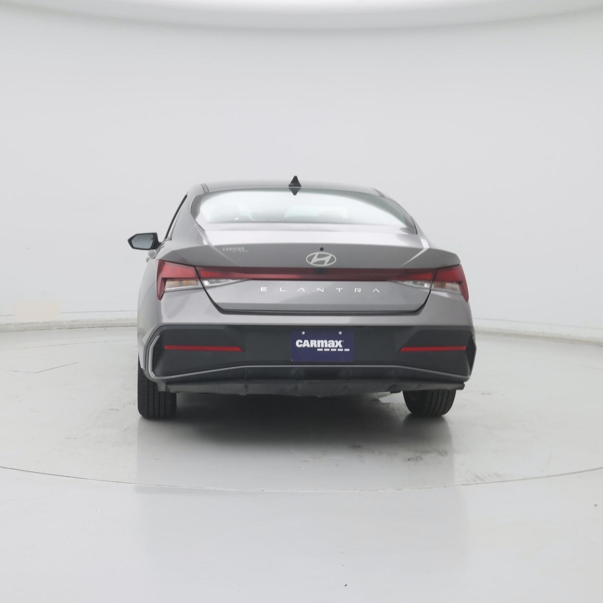 Thumbnail: 2024 Hyundai Elantra - 6