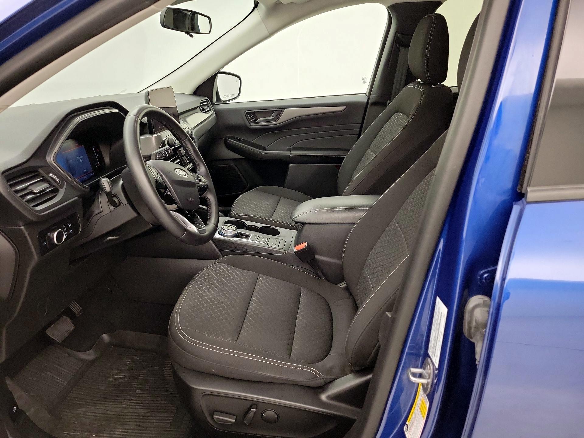 Thumbnail: 2023 Ford Escape - 11