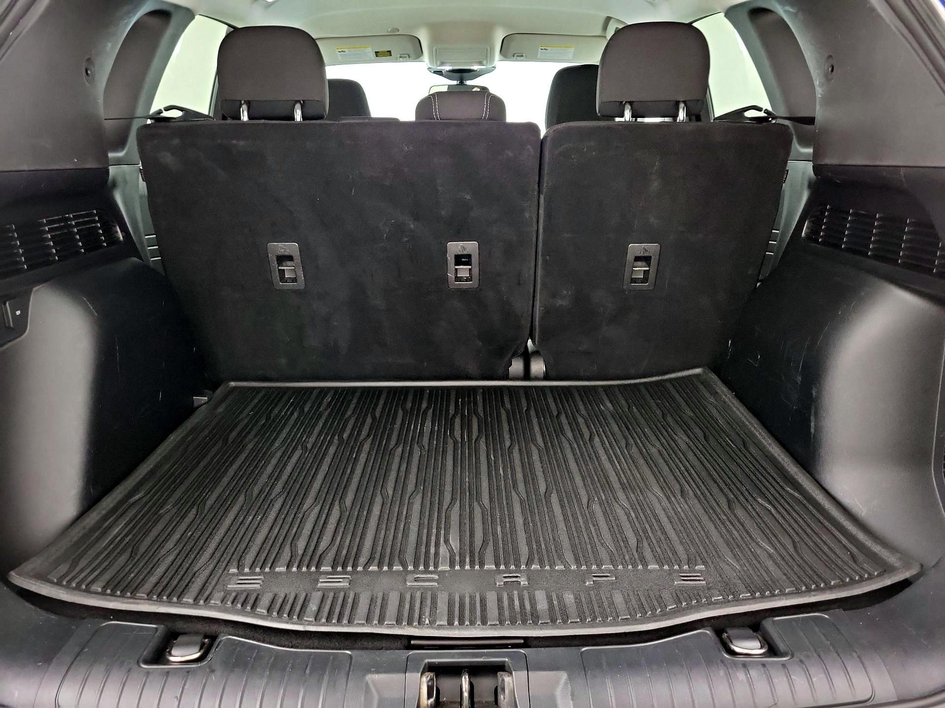 Thumbnail: 2023 Ford Escape - 20