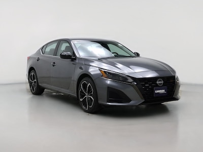 2023 Nissan Altima SR