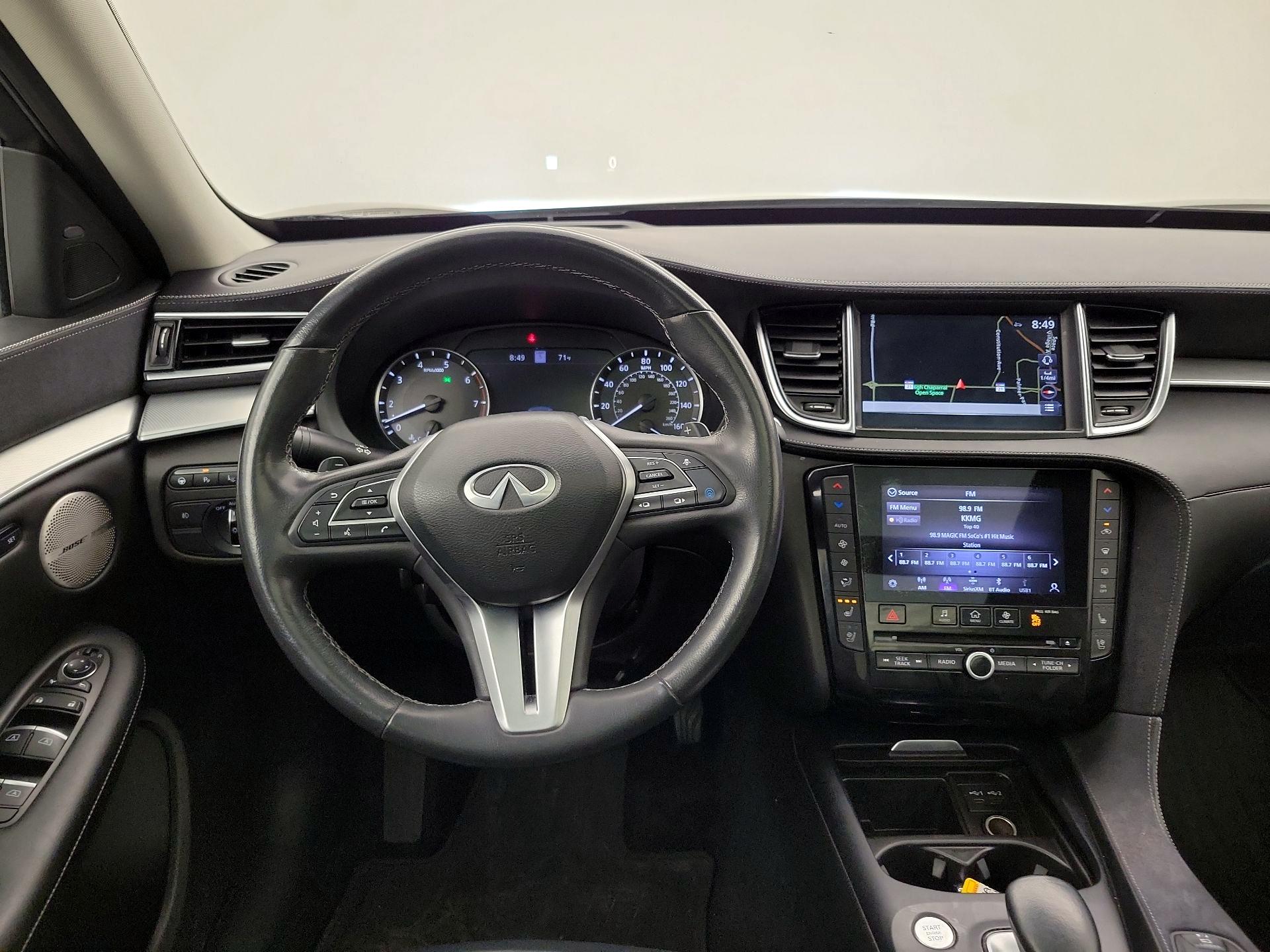 Thumbnail: 2022 INFINITI QX50 - 10