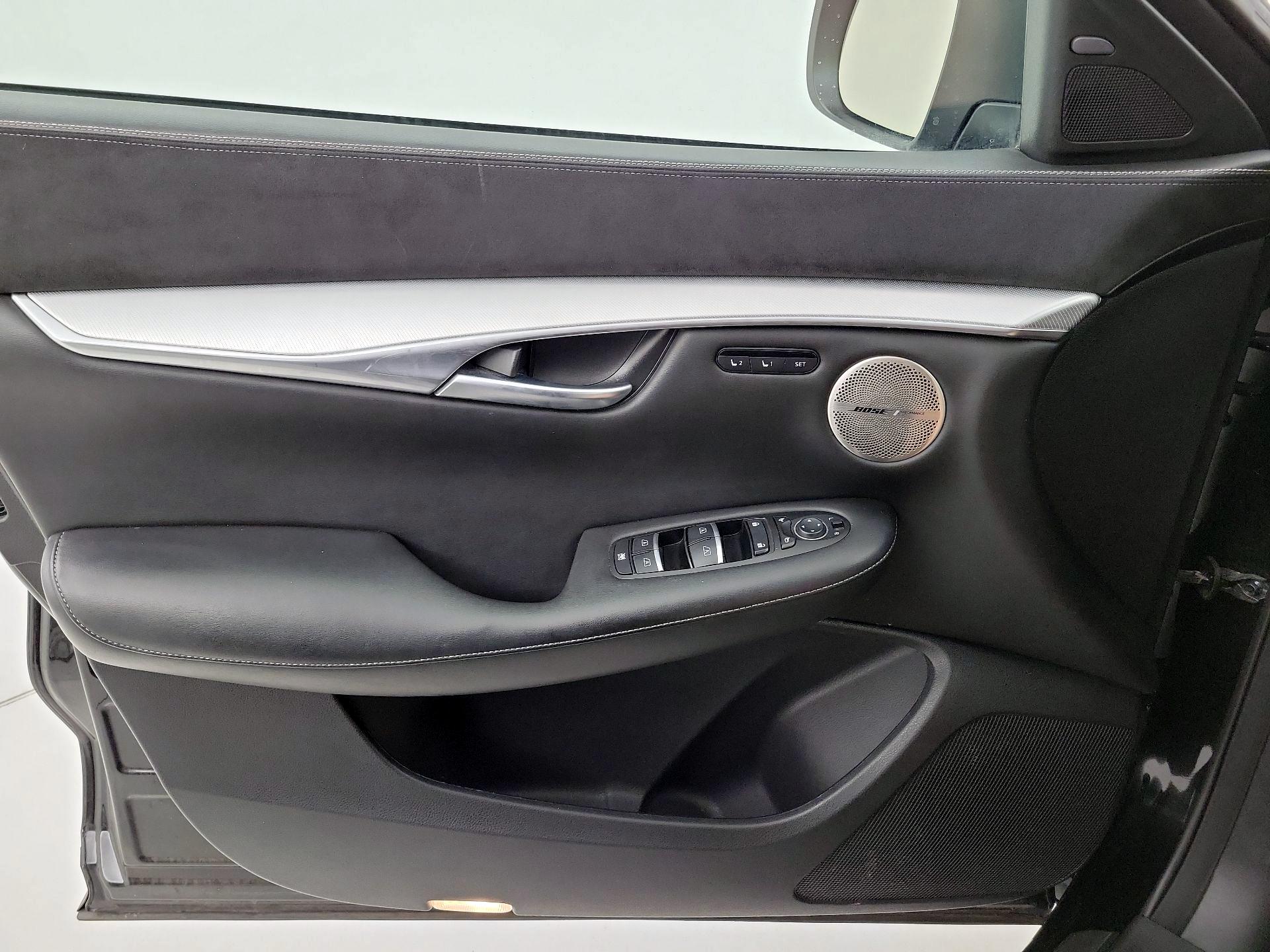 Thumbnail: 2022 INFINITI QX50 - 12