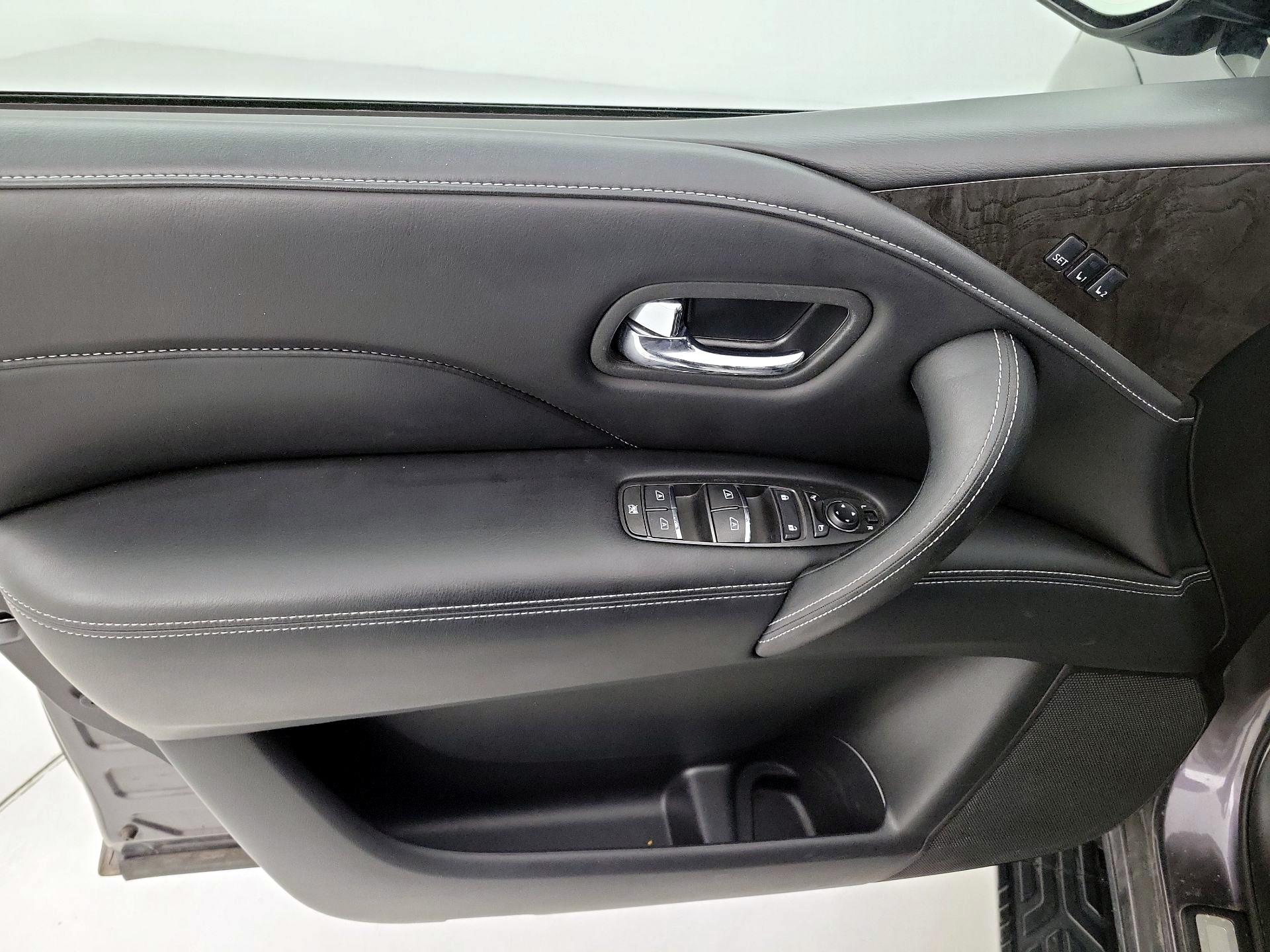 Thumbnail: 2024 INFINITI QX80 - 12