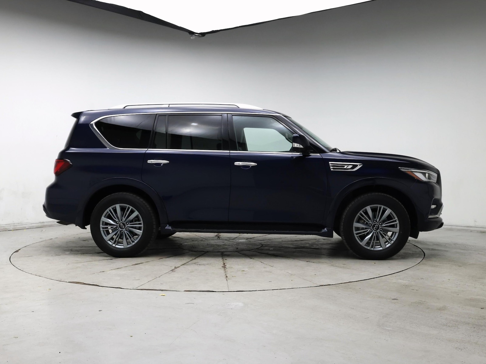 2024 INFINITI QX80 Luxe 4WD - Photo 8