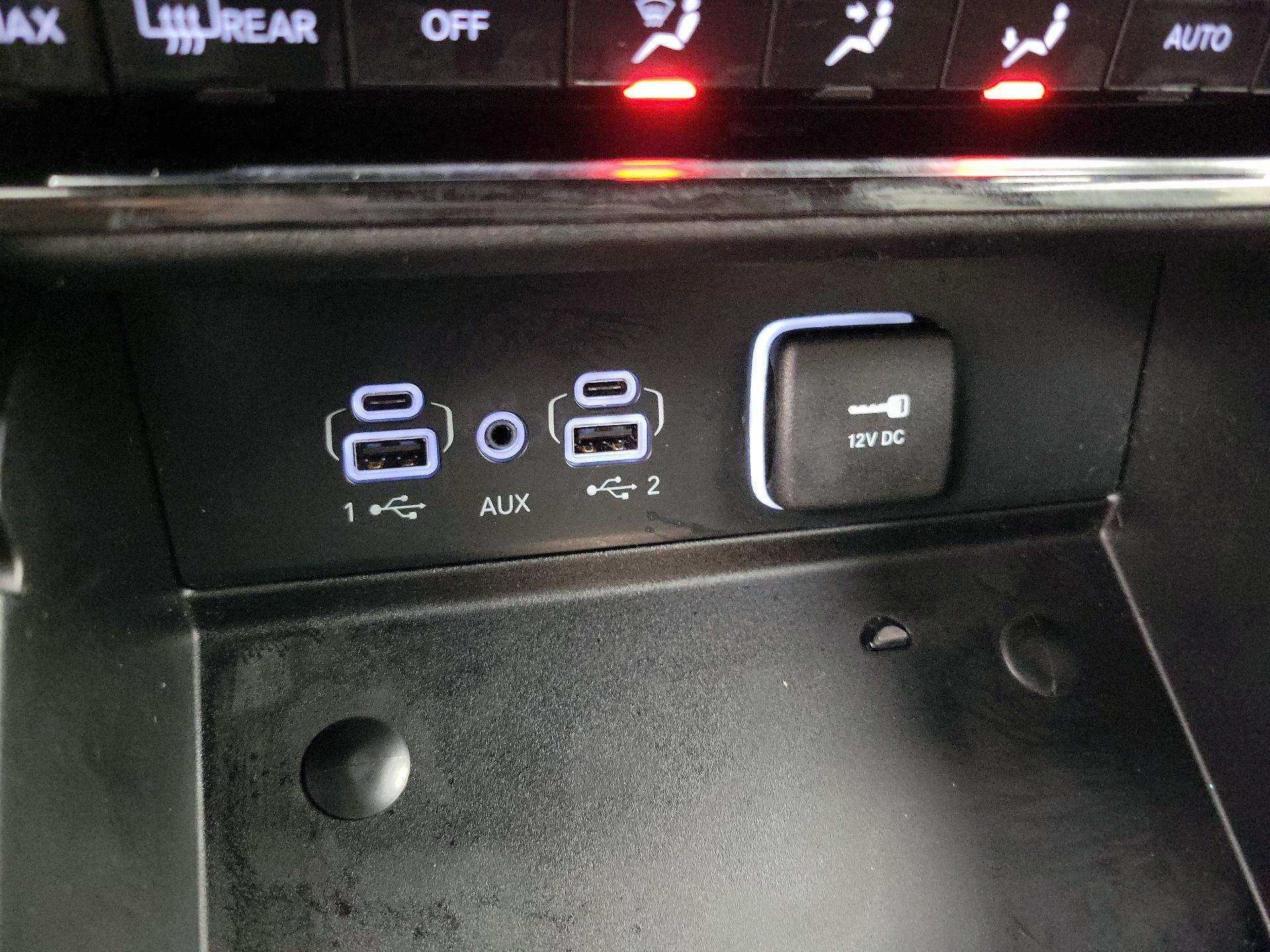 Thumbnail: 2023 Jeep Grand Cherokee L - 18