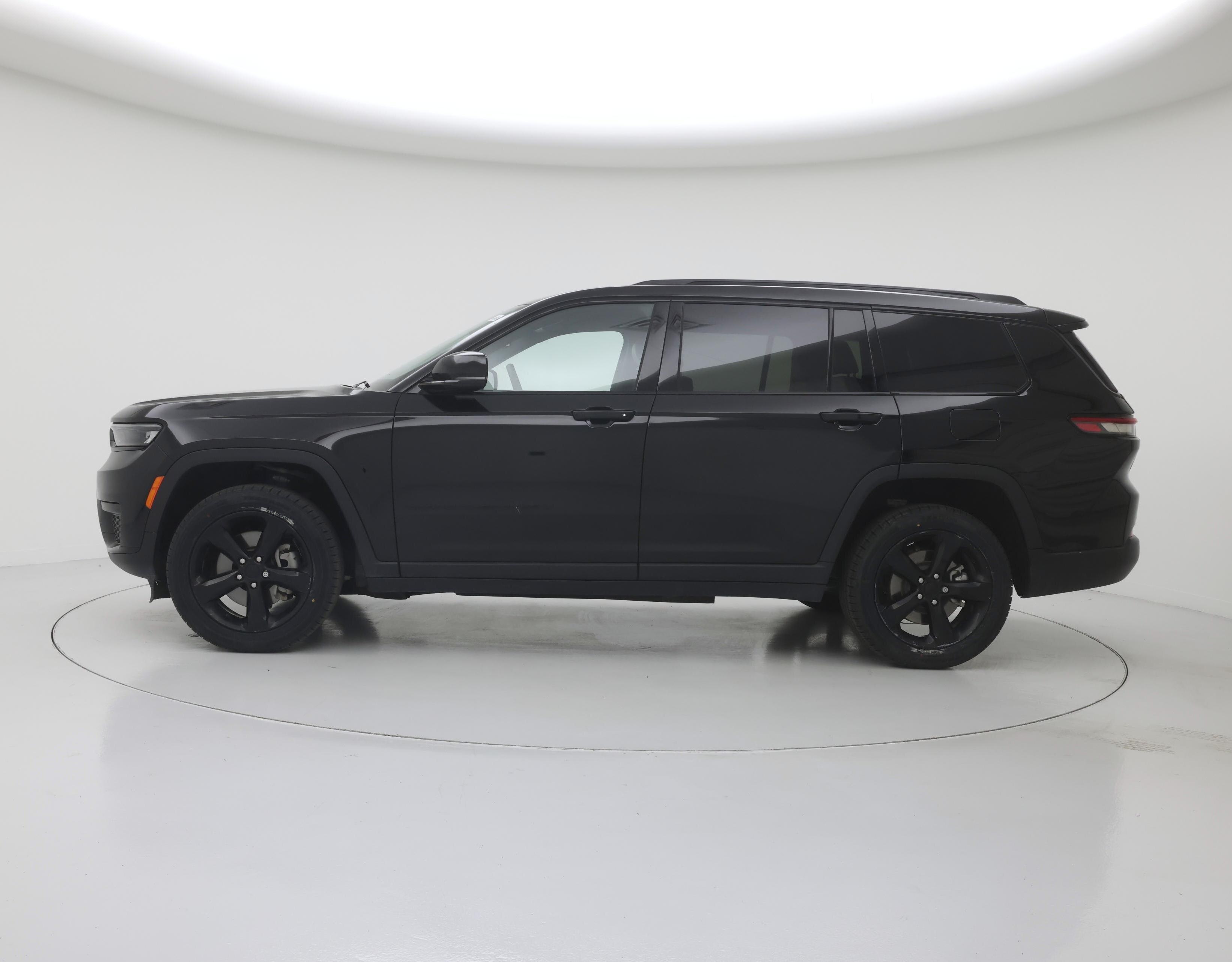 Thumbnail: 2023 Jeep Grand Cherokee L - 3