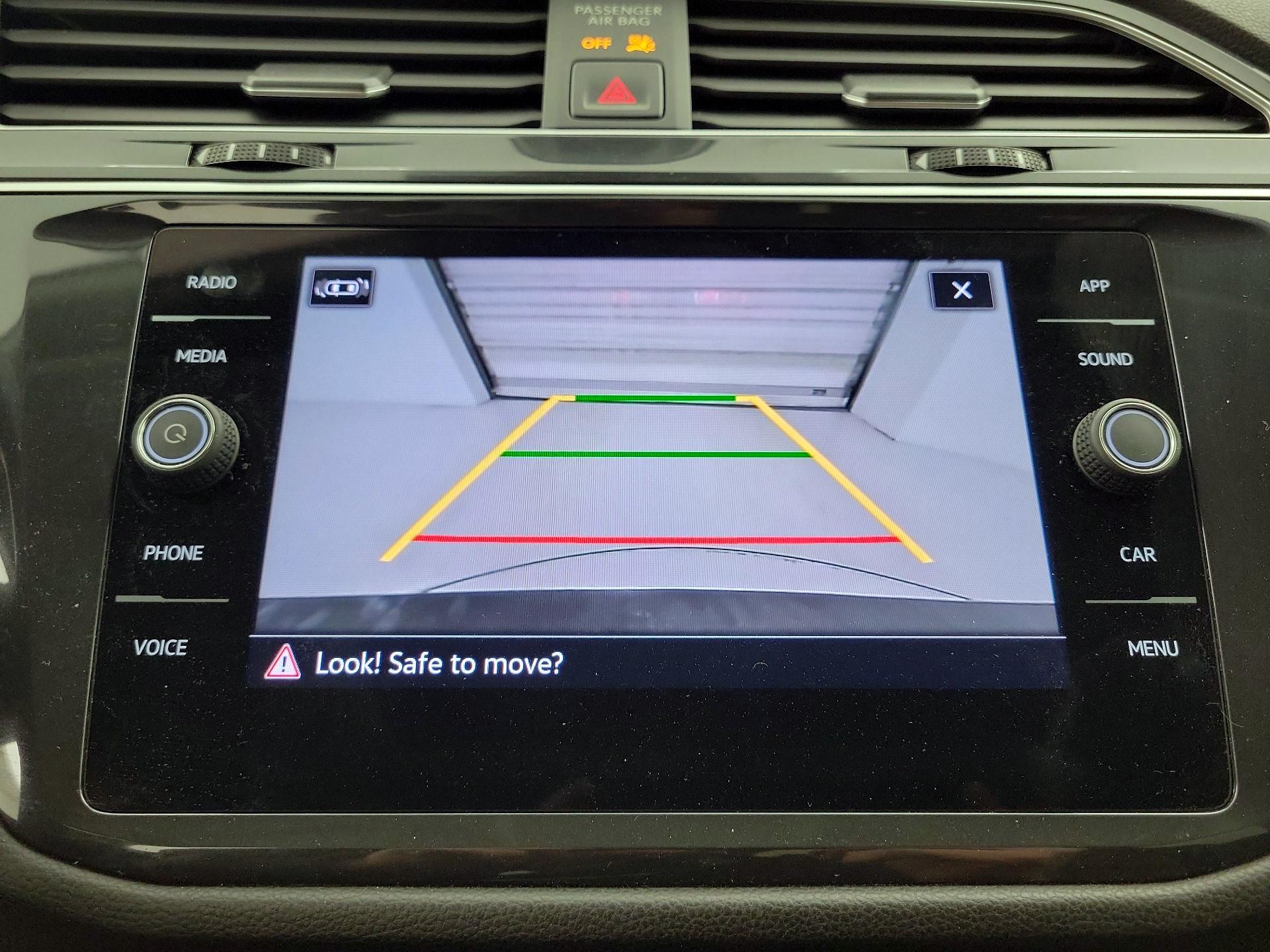 Thumbnail: 2024 Volkswagen Tiguan - 14