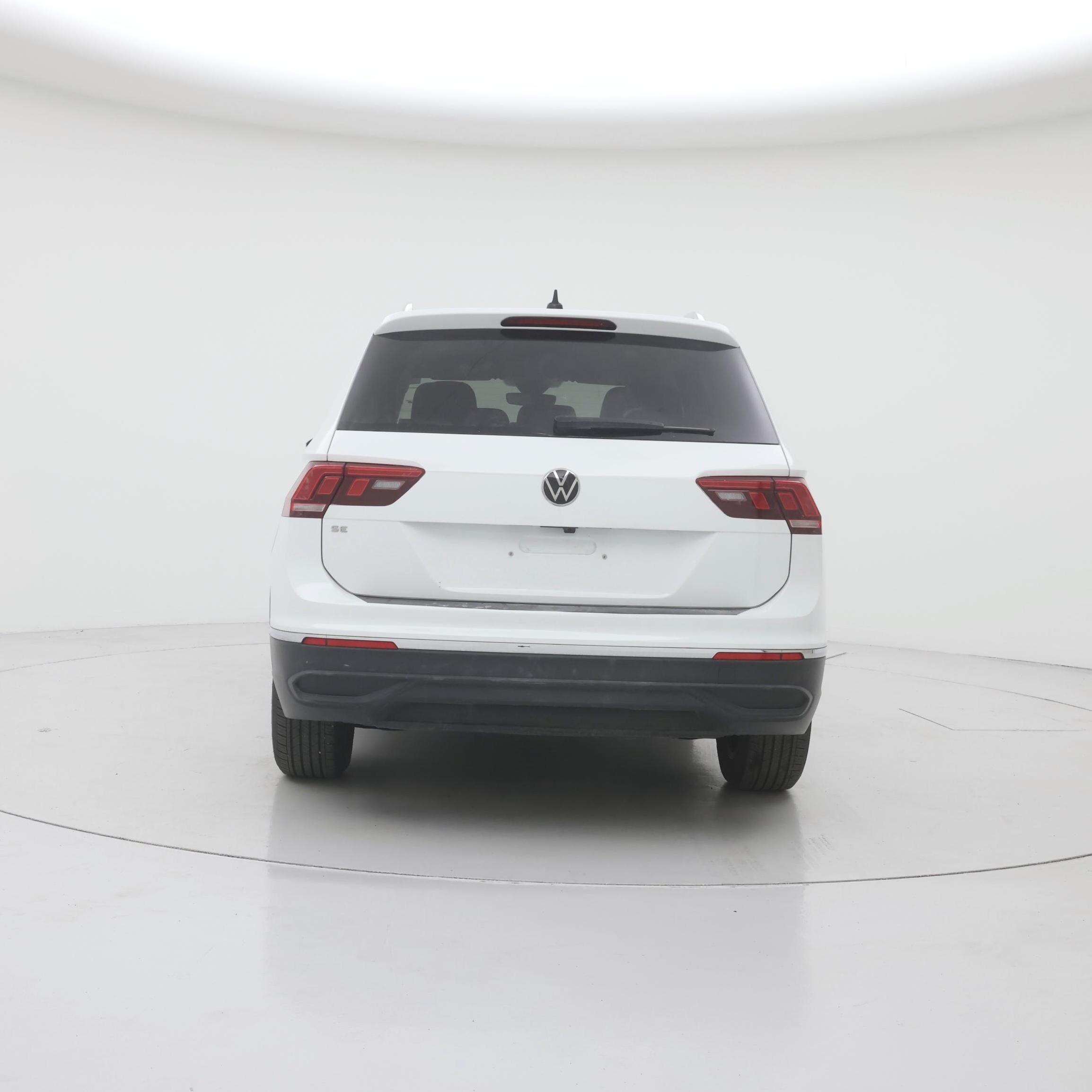 Thumbnail: 2024 Volkswagen Tiguan - 6