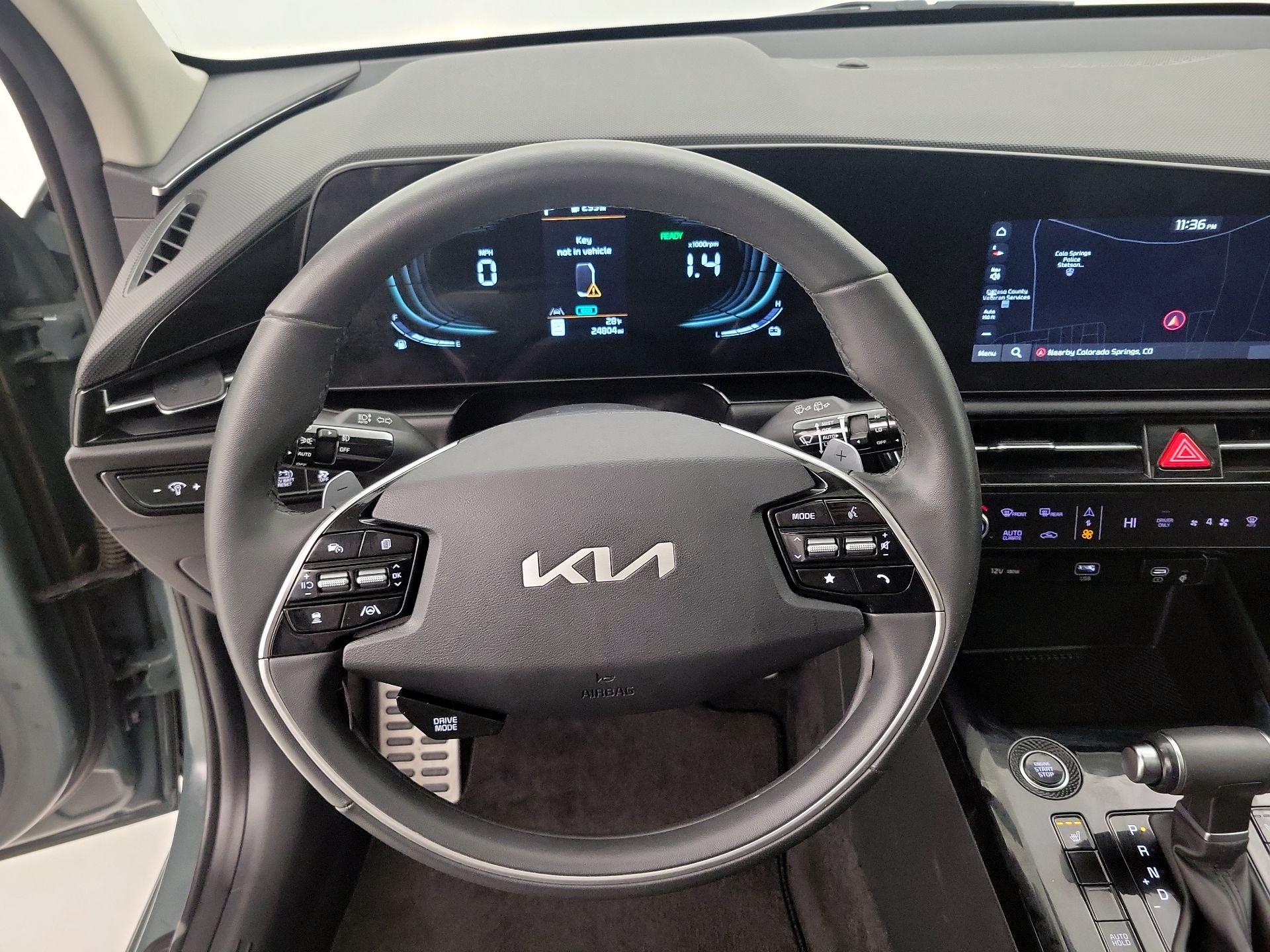Thumbnail: 2023 Kia Niro - 10