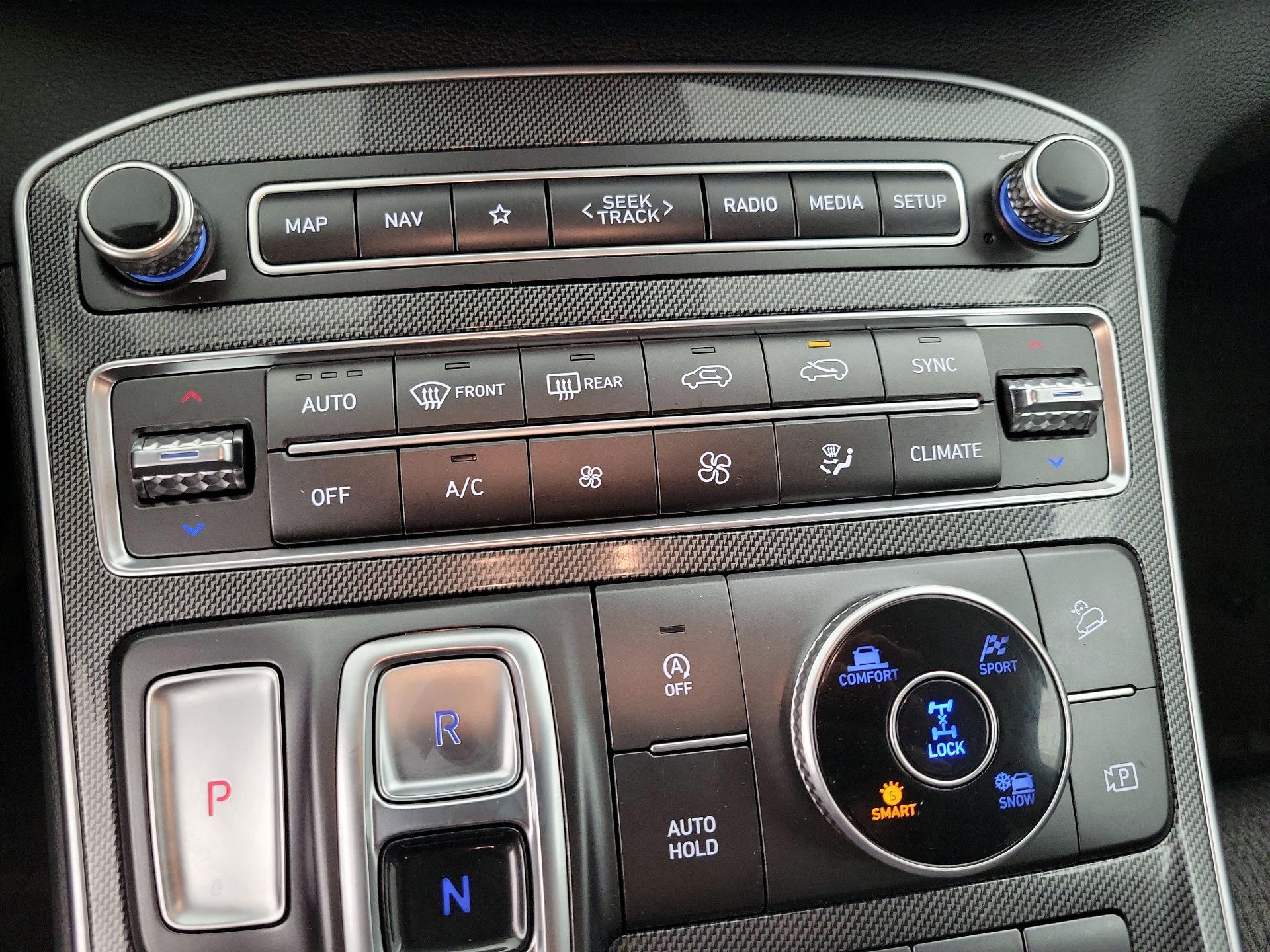 Thumbnail: 2023 Hyundai Santa Fe - 17