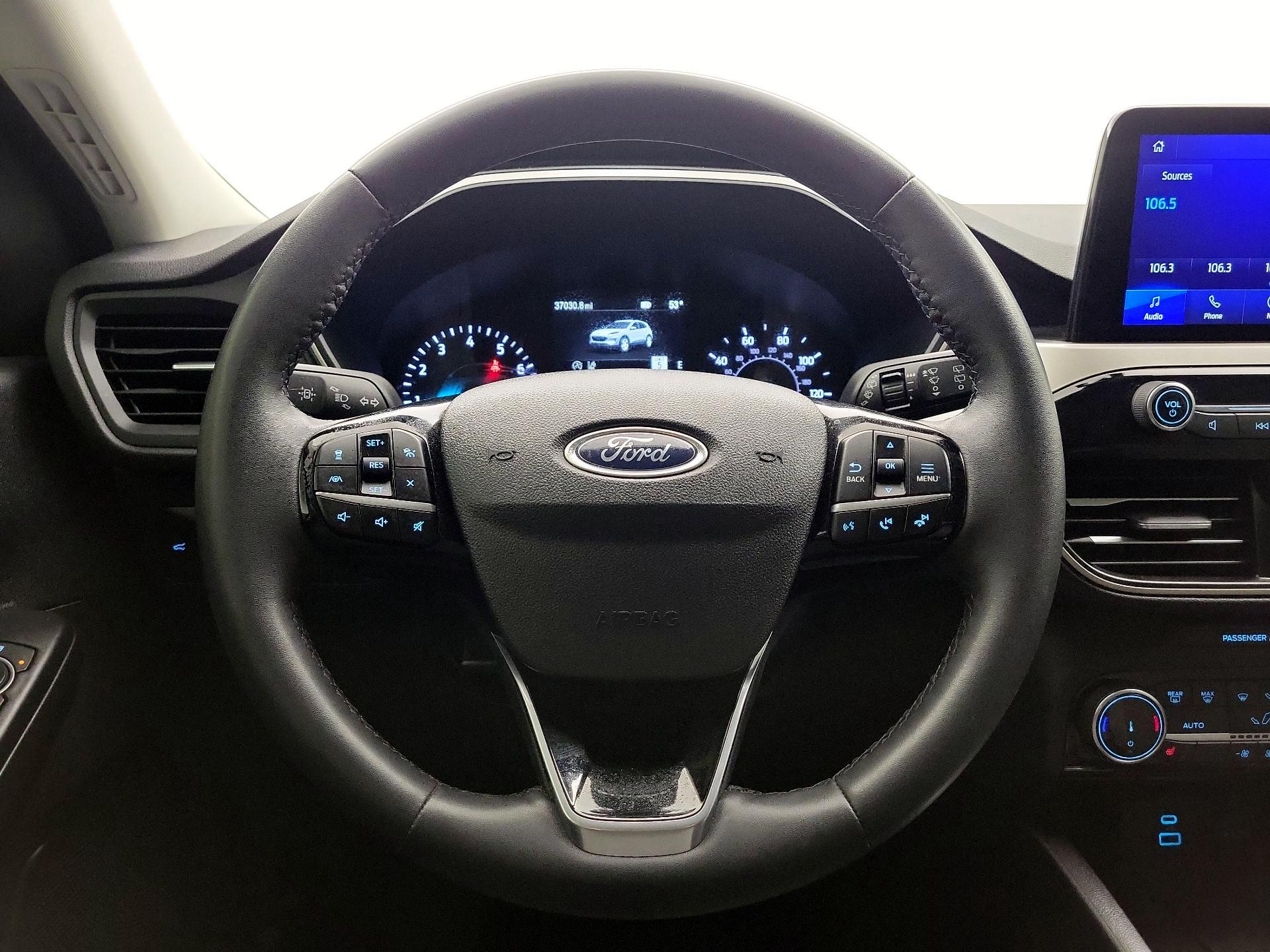 Thumbnail: 2022 Ford Escape - 10