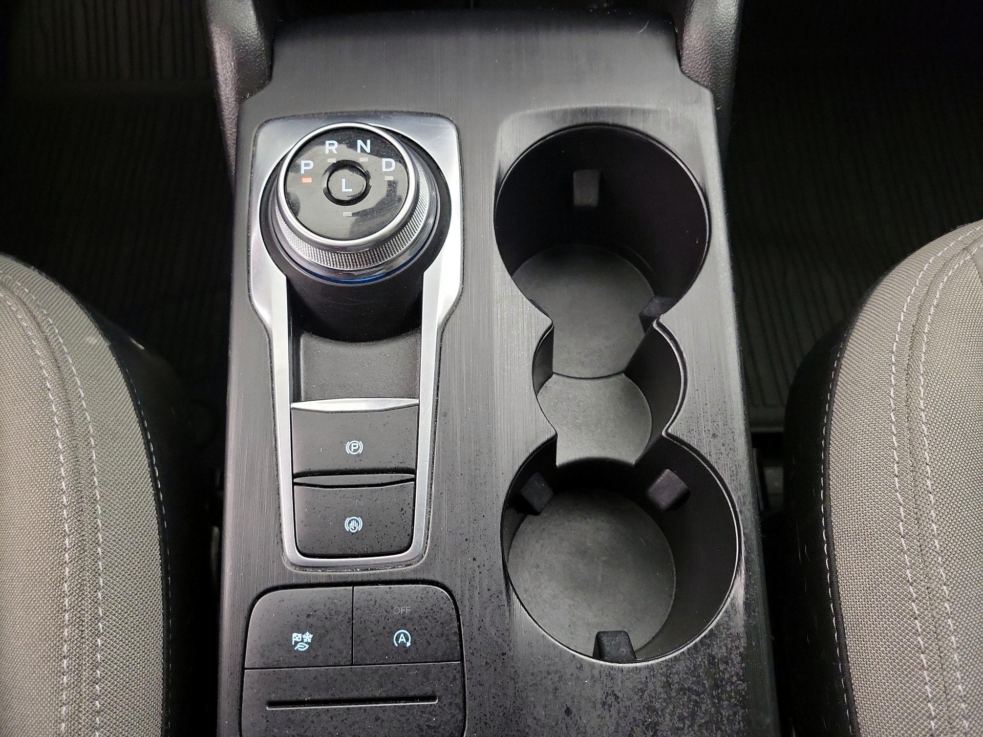 Thumbnail: 2022 Ford Escape - 17