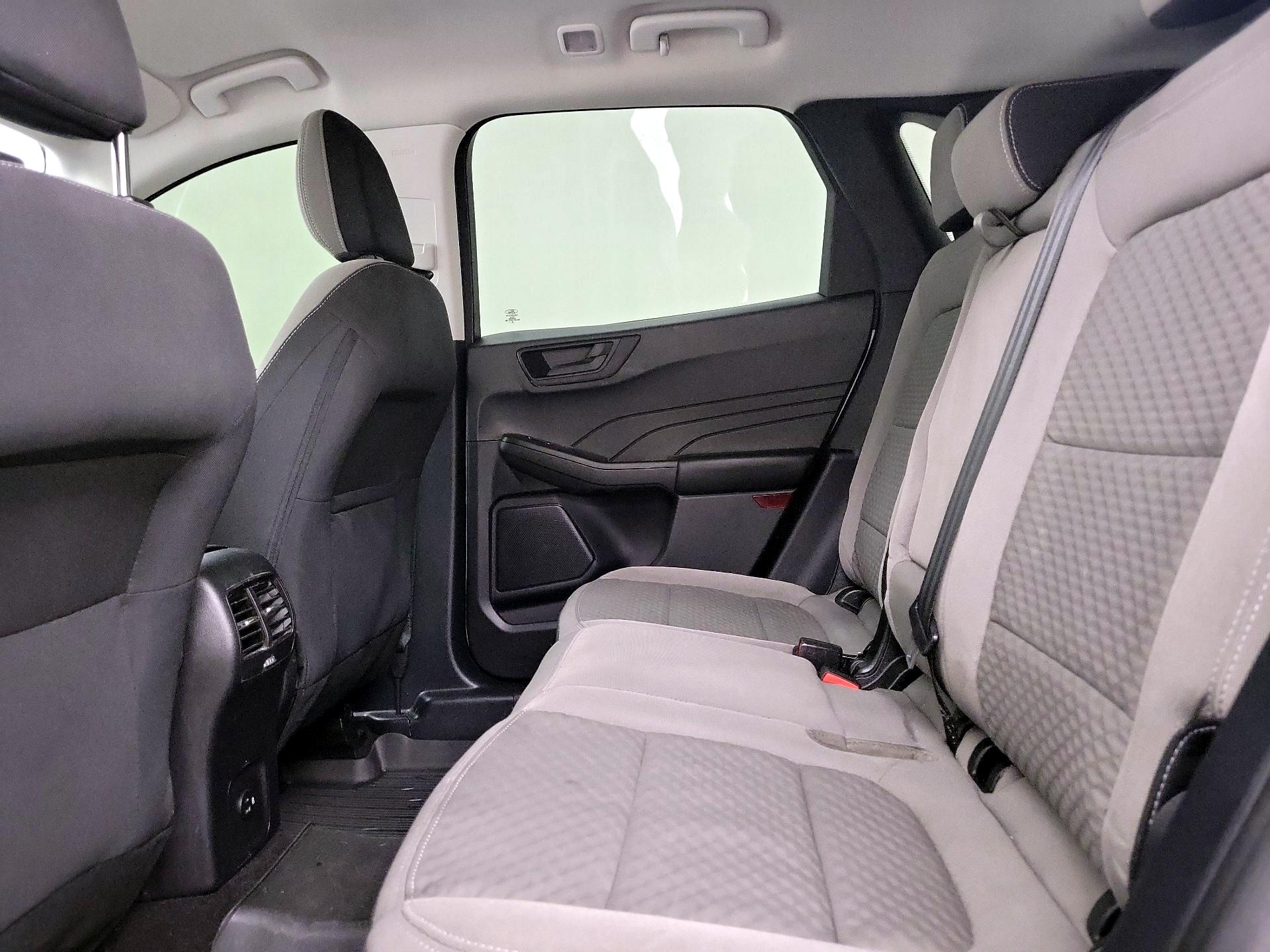 Thumbnail: 2022 Ford Escape - 19