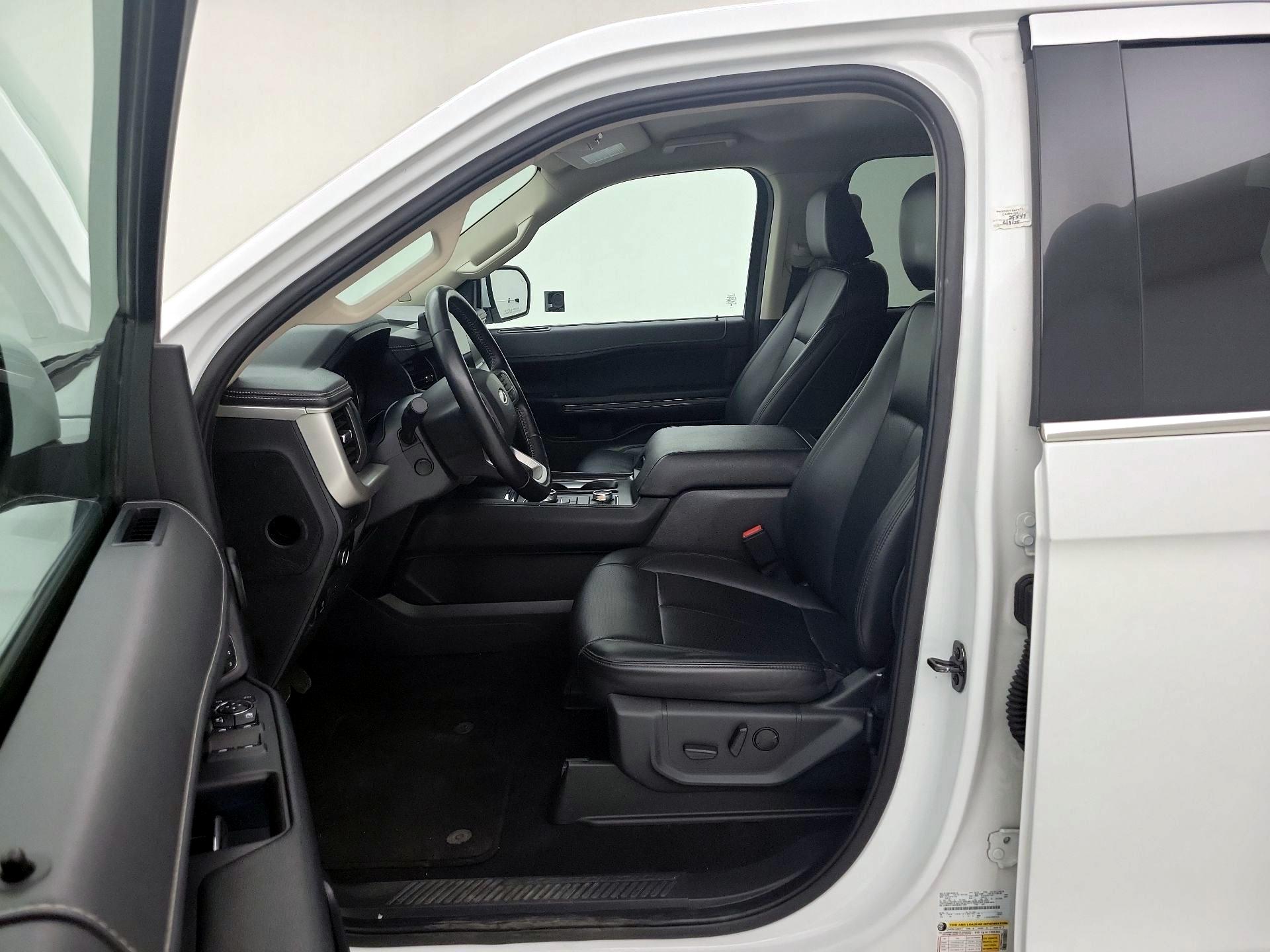 Thumbnail: 2024 Ford Expedition - 9