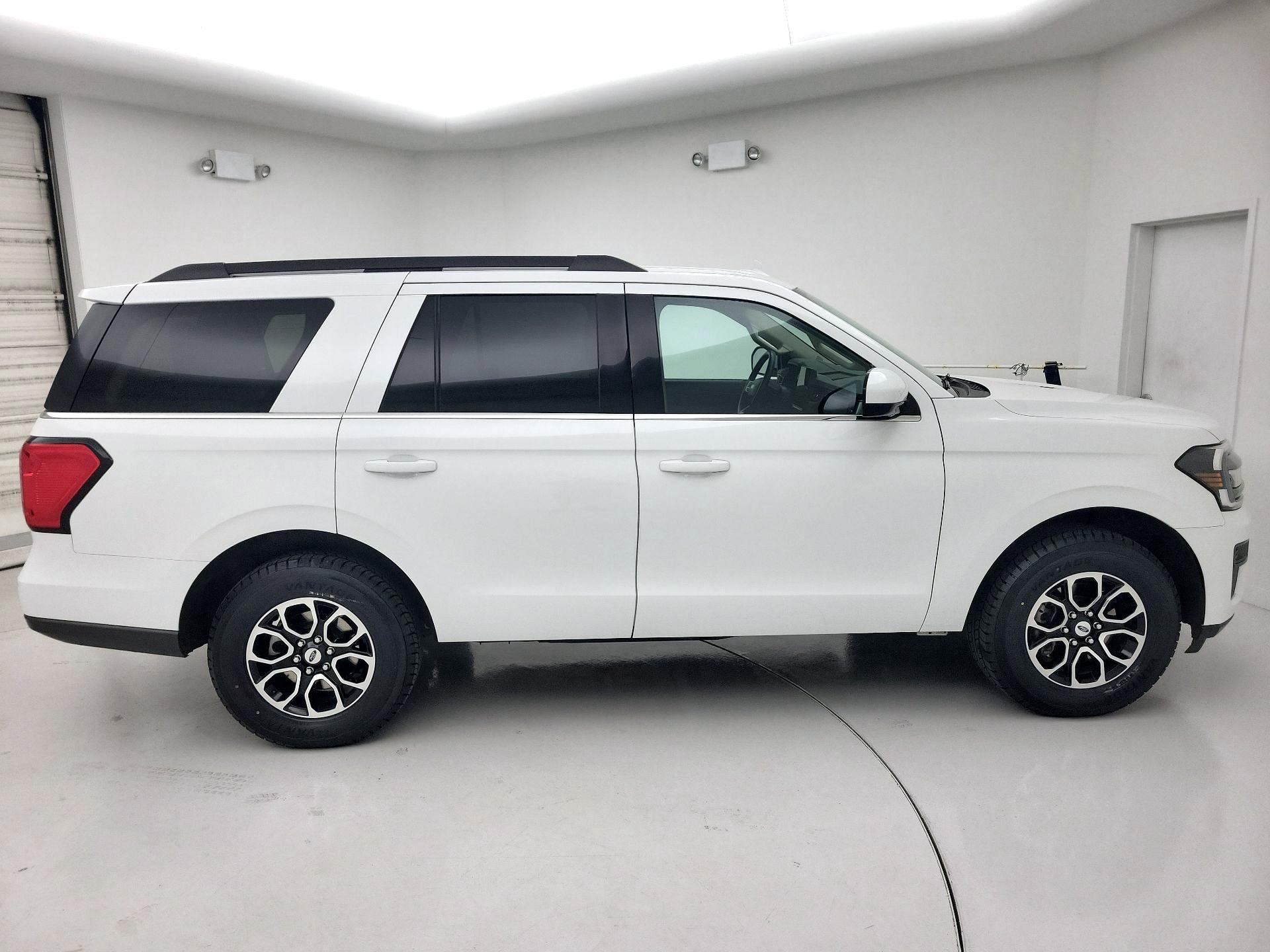 Thumbnail: 2024 Ford Expedition - 4