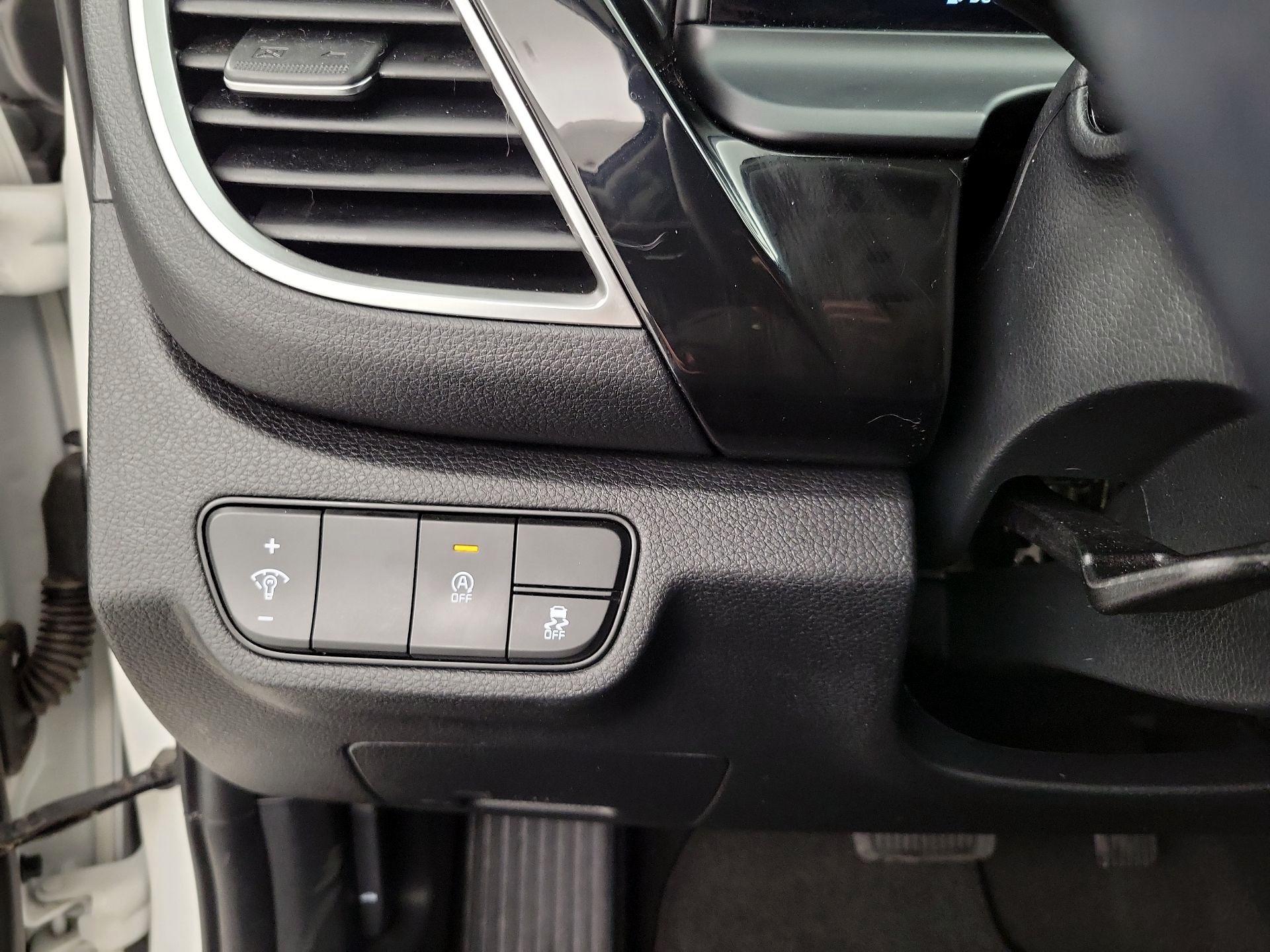 Thumbnail: 2024 Kia Seltos - 13