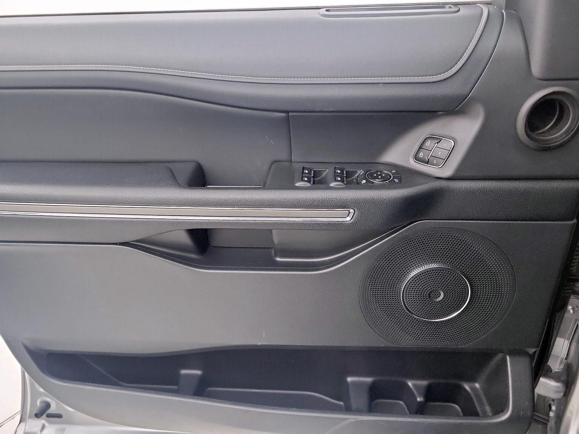 Thumbnail: 2024 Ford Expedition - 12