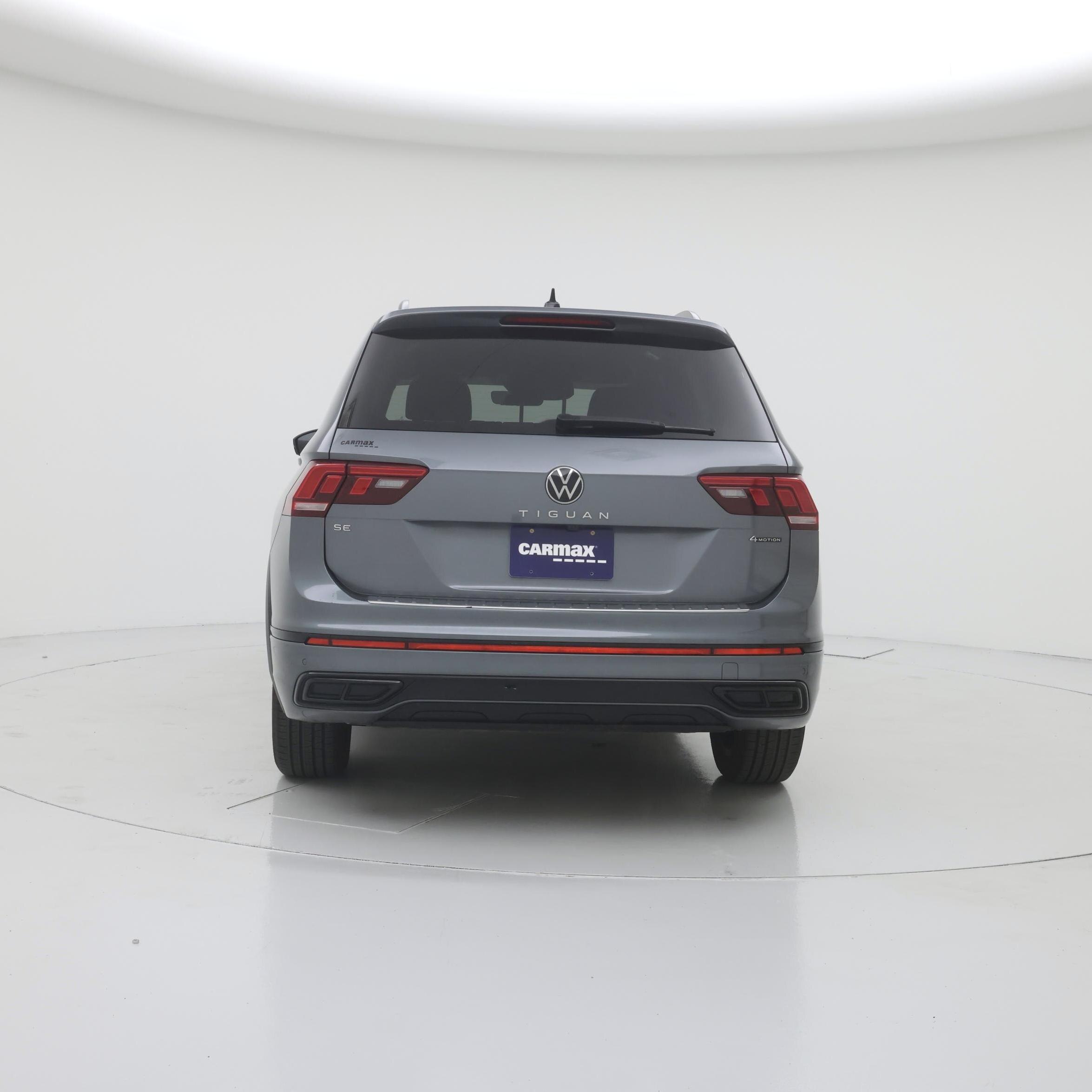 Thumbnail: 2022 Volkswagen Tiguan - 6