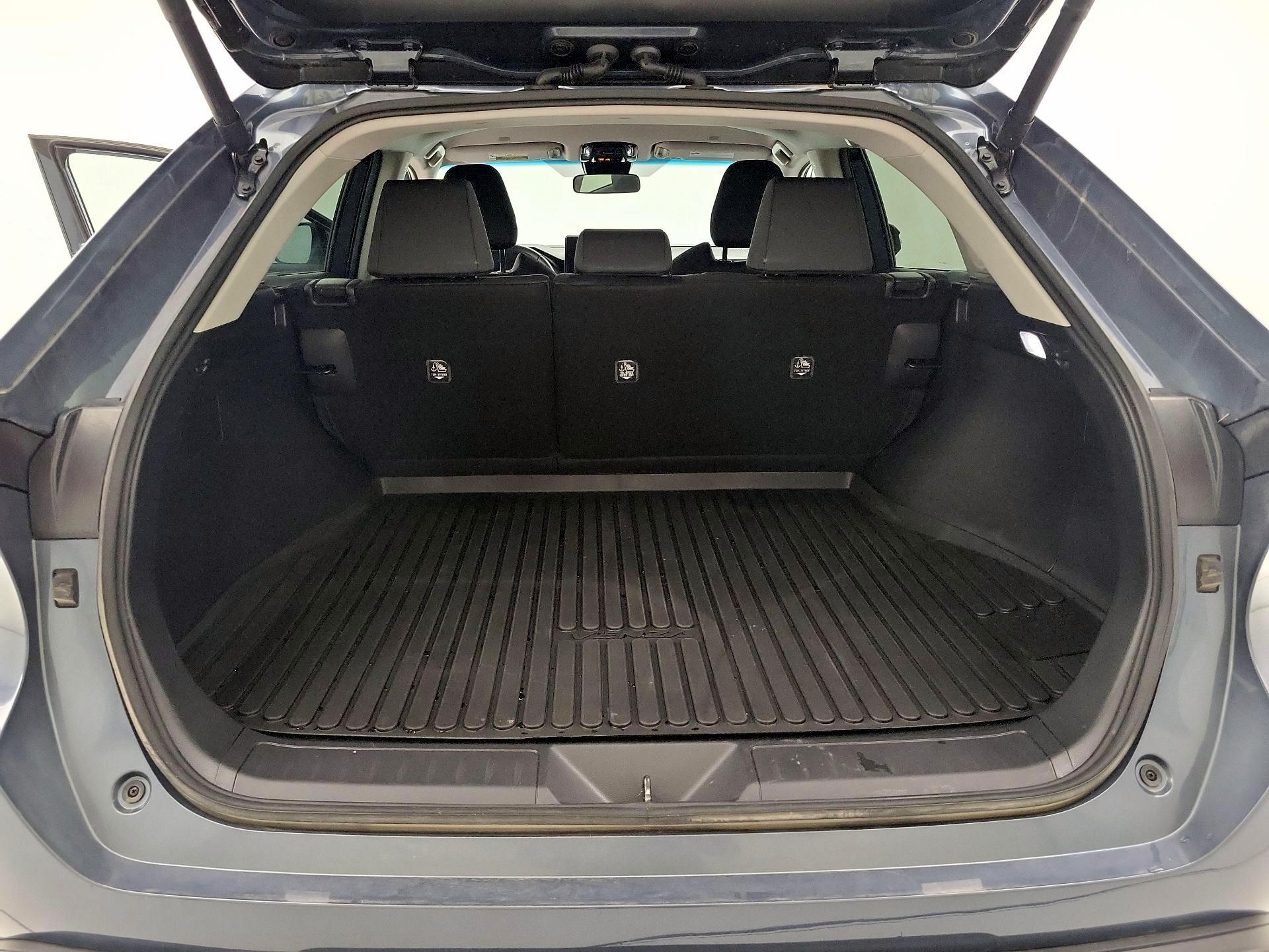 Thumbnail: 2024 Toyota Venza - 20