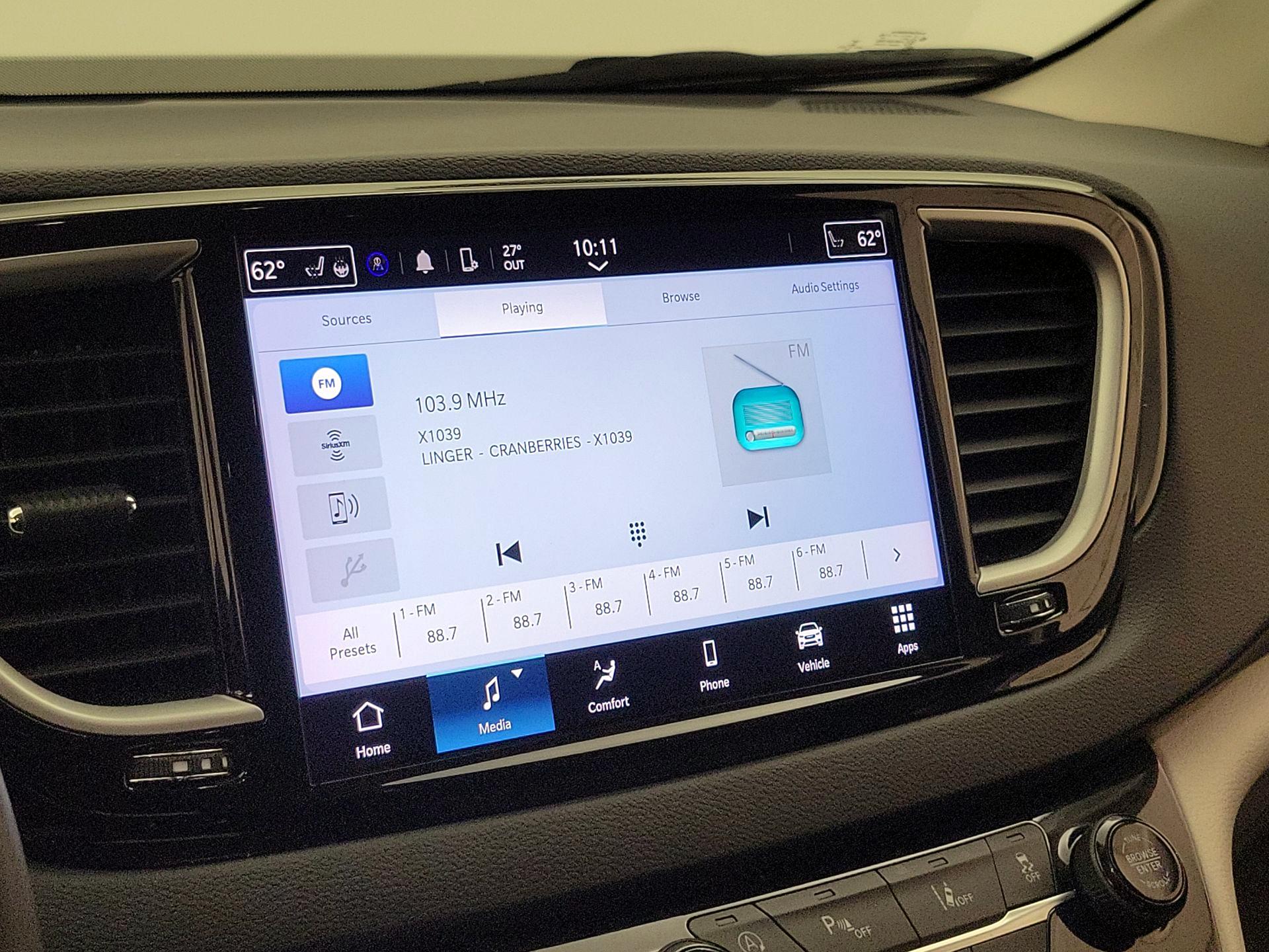 Thumbnail: 2023 Chrysler Pacifica - 15