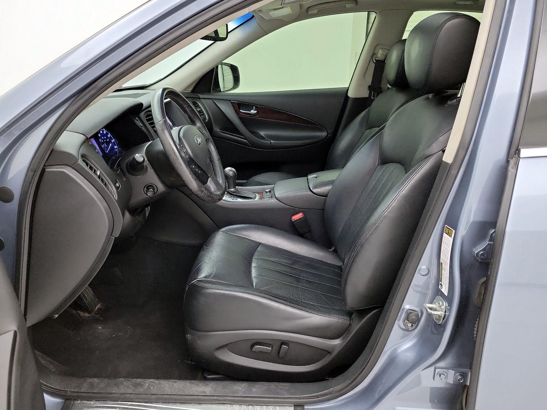 Thumbnail: 2017 INFINITI QX50 - 11