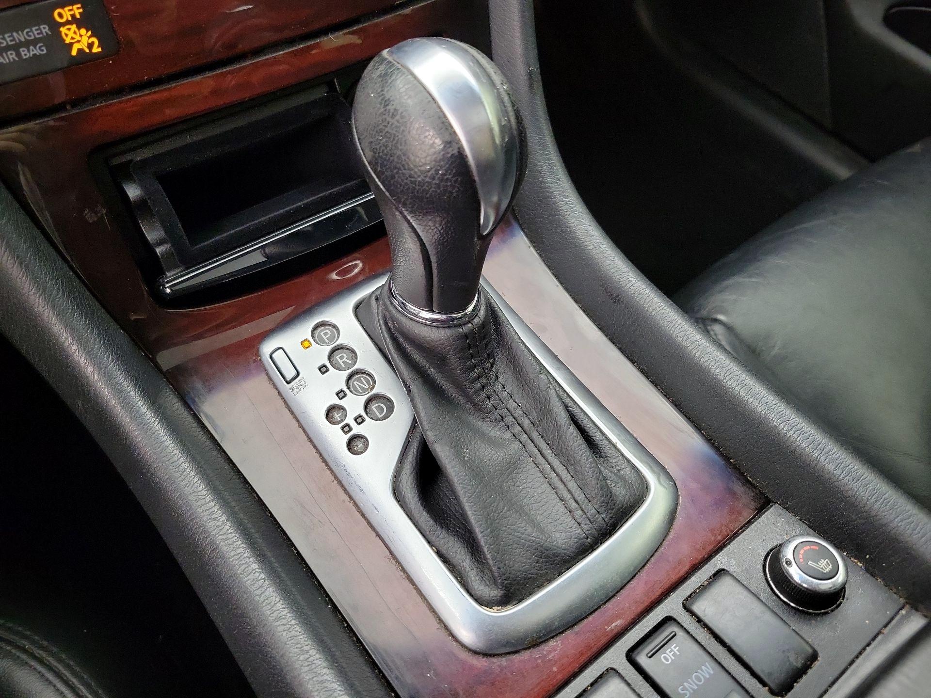 Thumbnail: 2017 INFINITI QX50 - 17